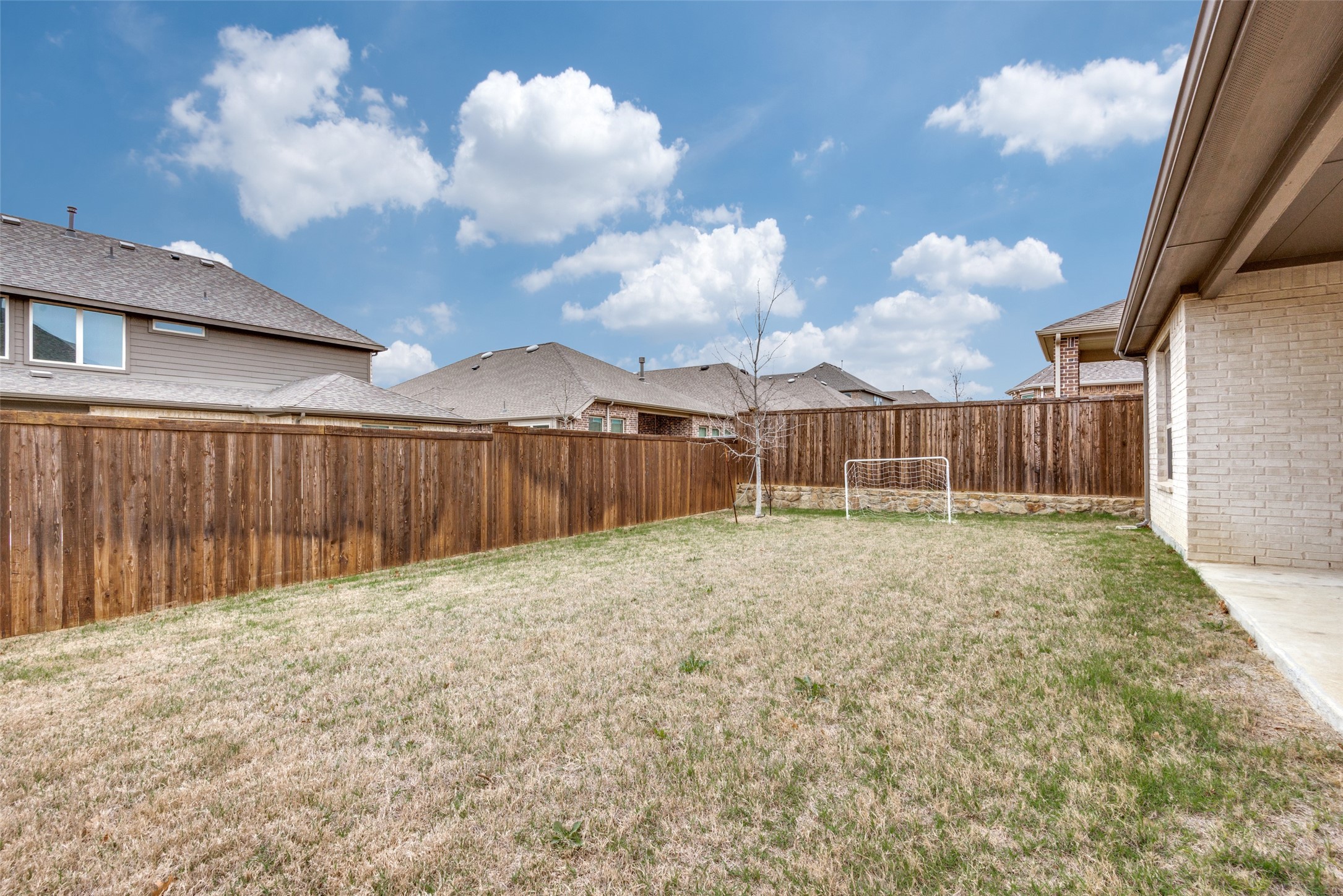1233 Prairie Lake Path