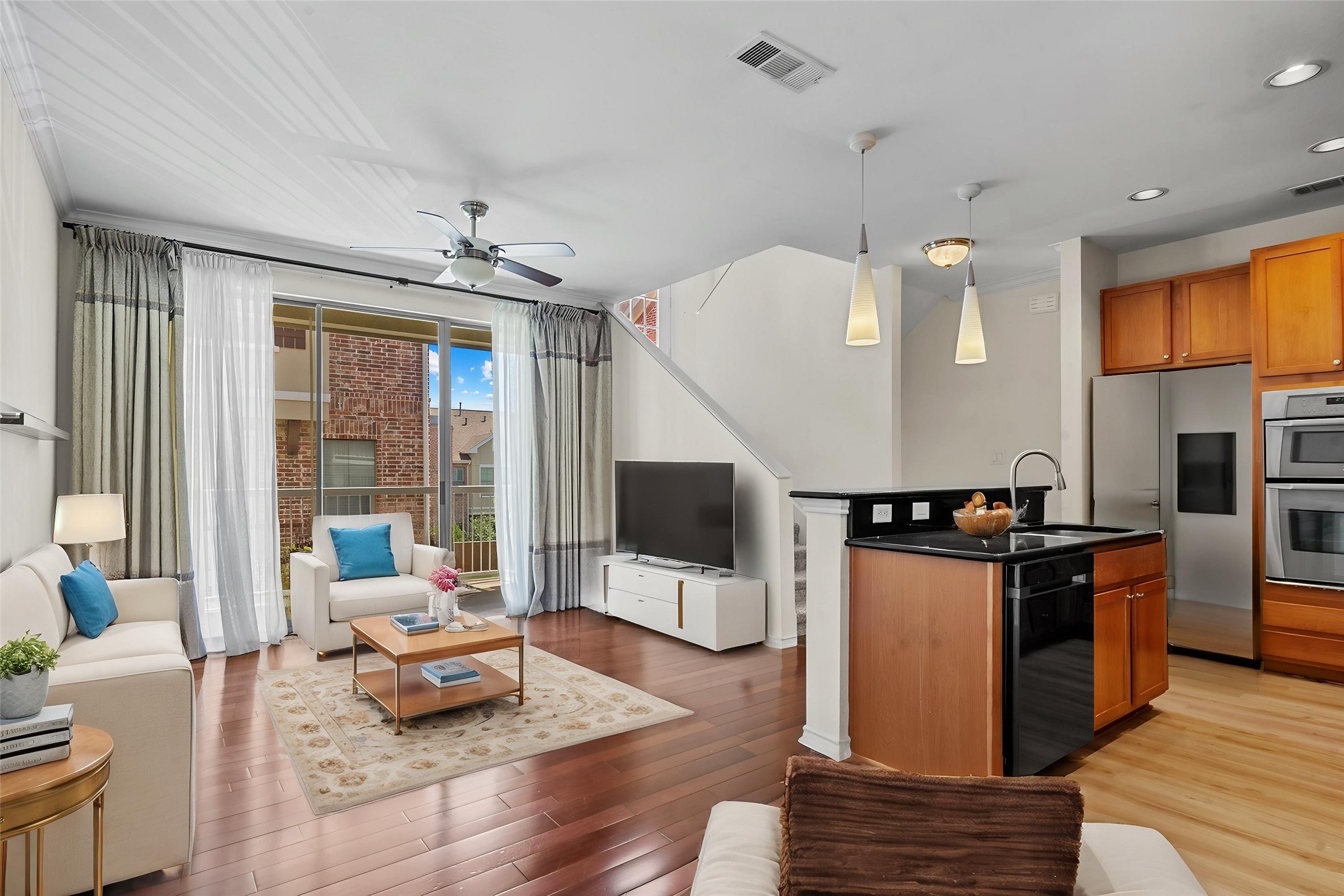2116 Grove Park Lane