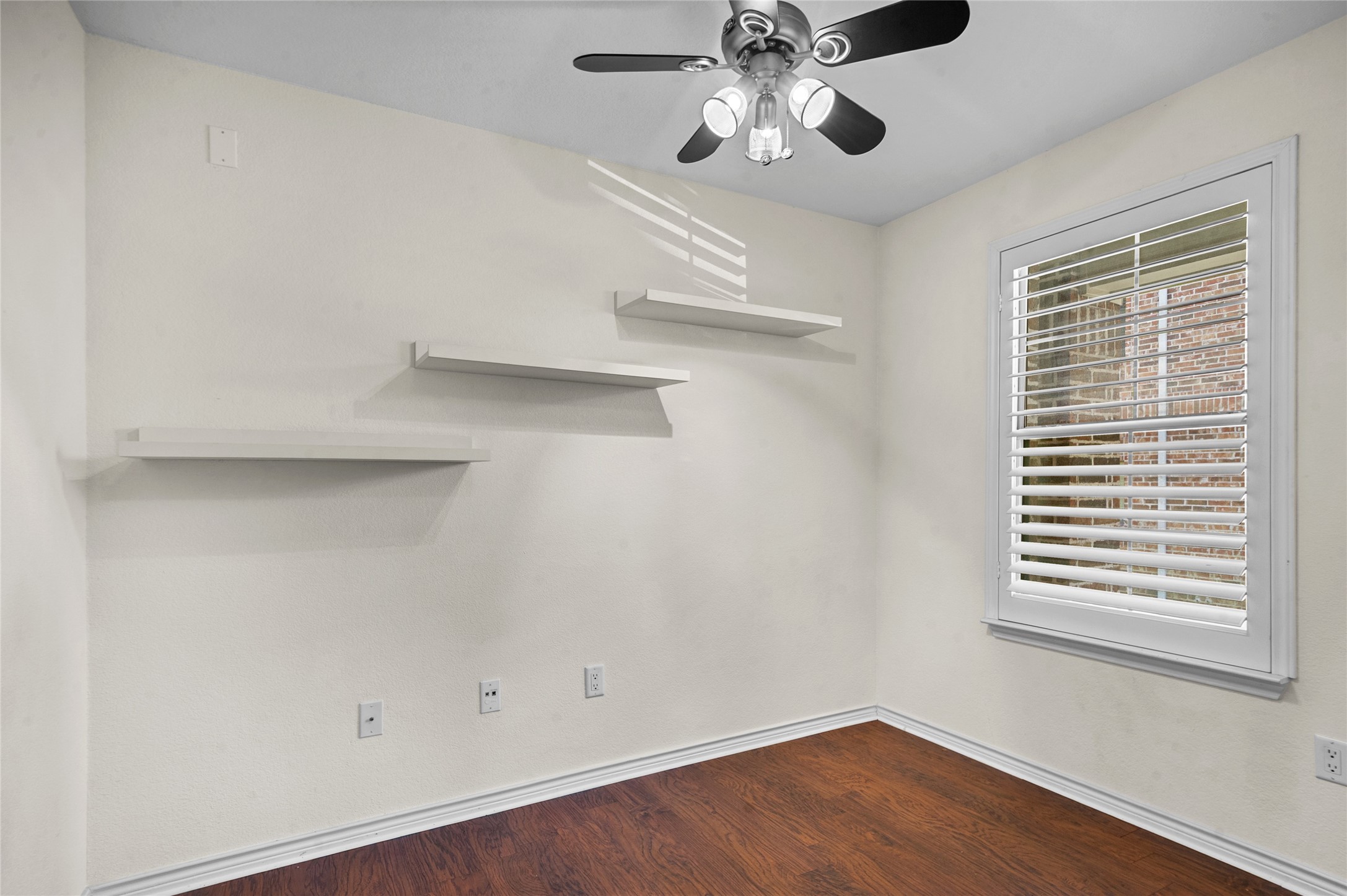 2116 Grove Park Lane