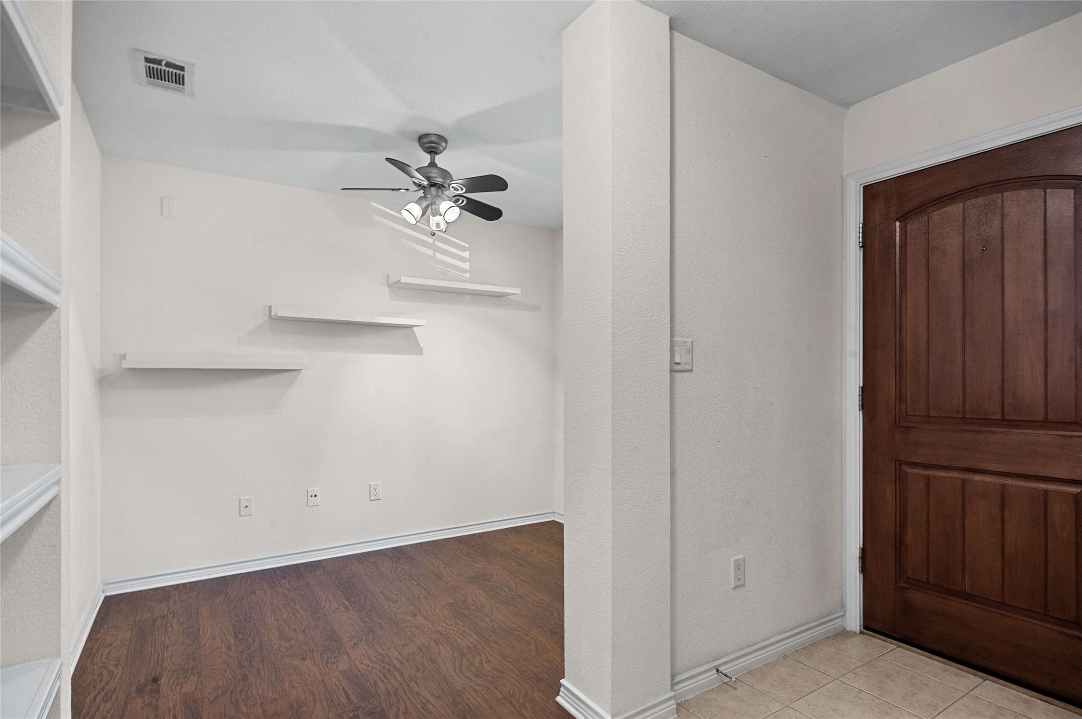 2116 Grove Park Lane