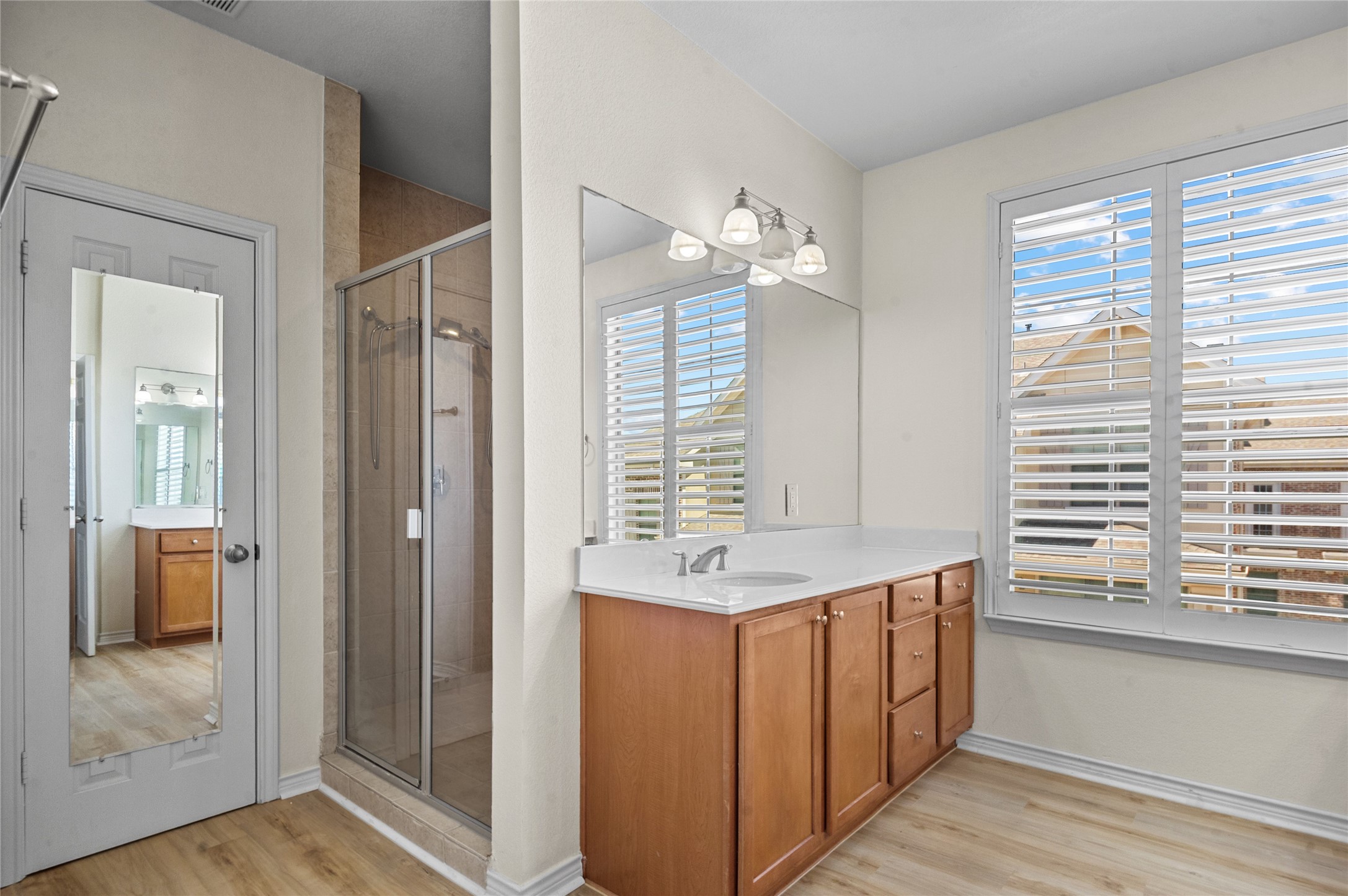 2116 Grove Park Lane