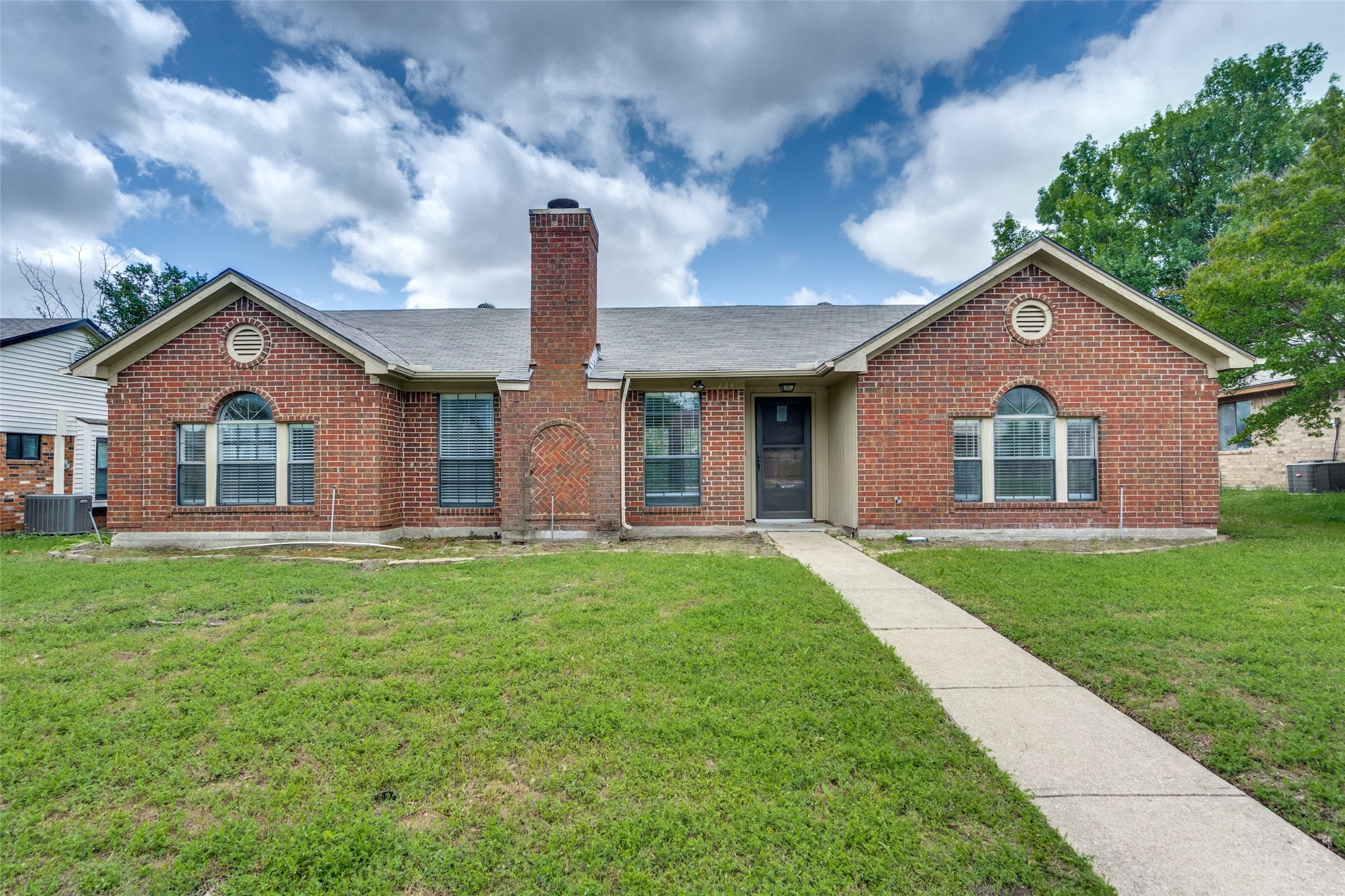 824 Simon Drive