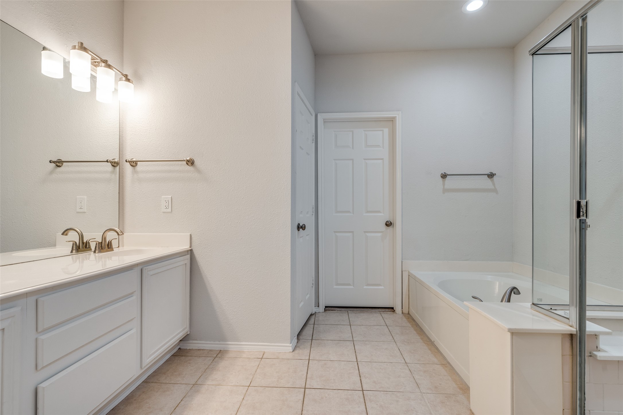 3933 Creek Crossing Drive