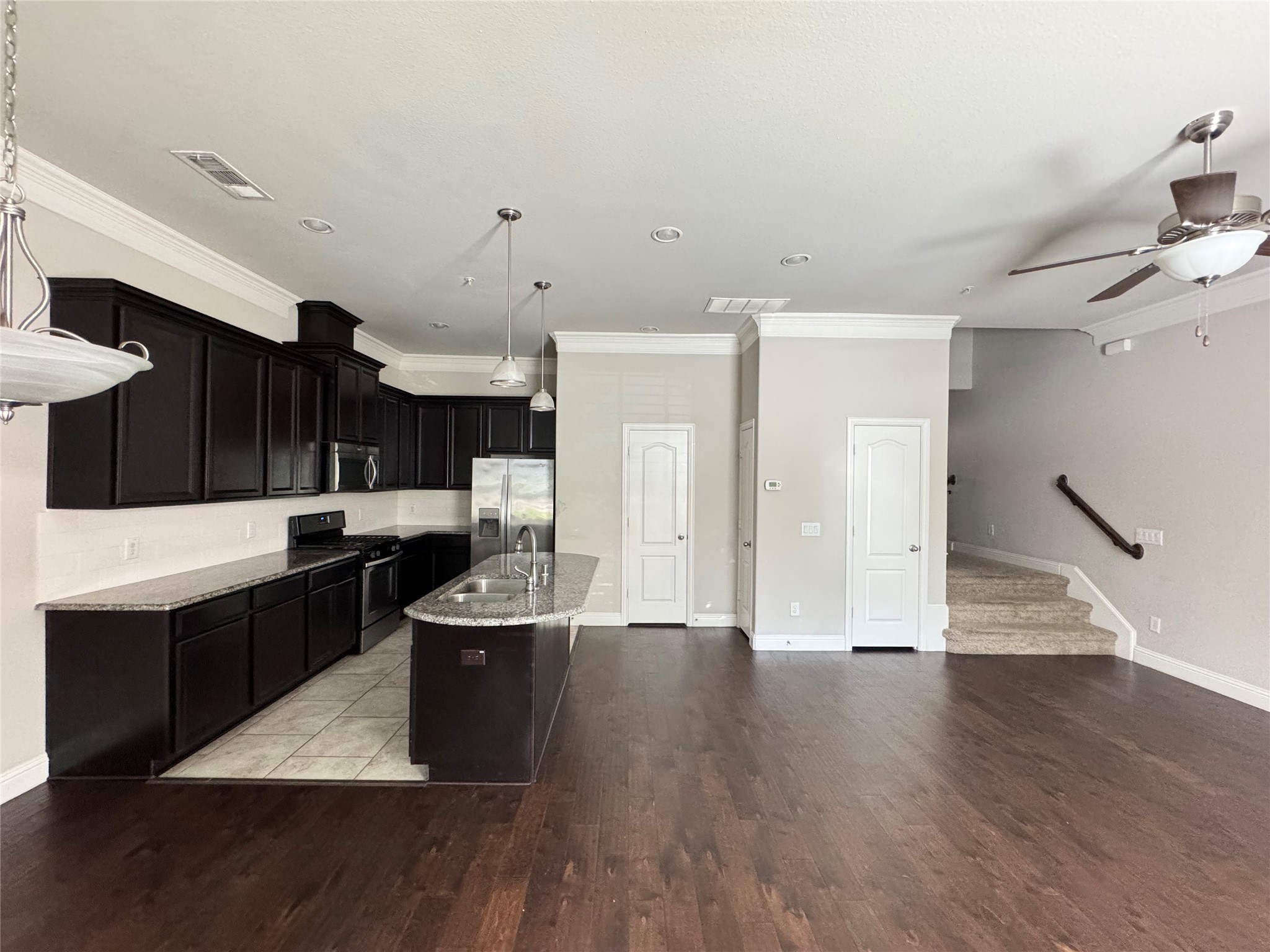 2669 Sherwood Drive