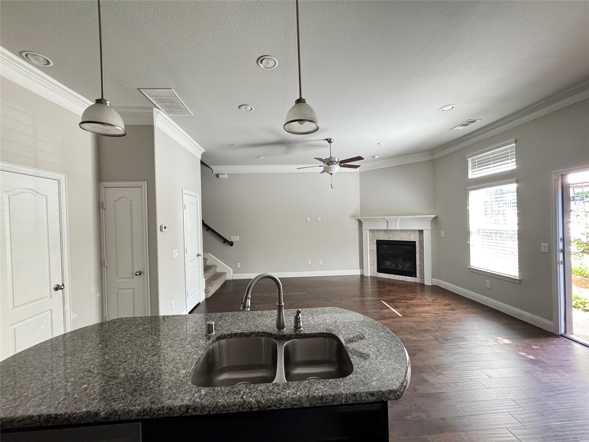 2669 Sherwood Drive