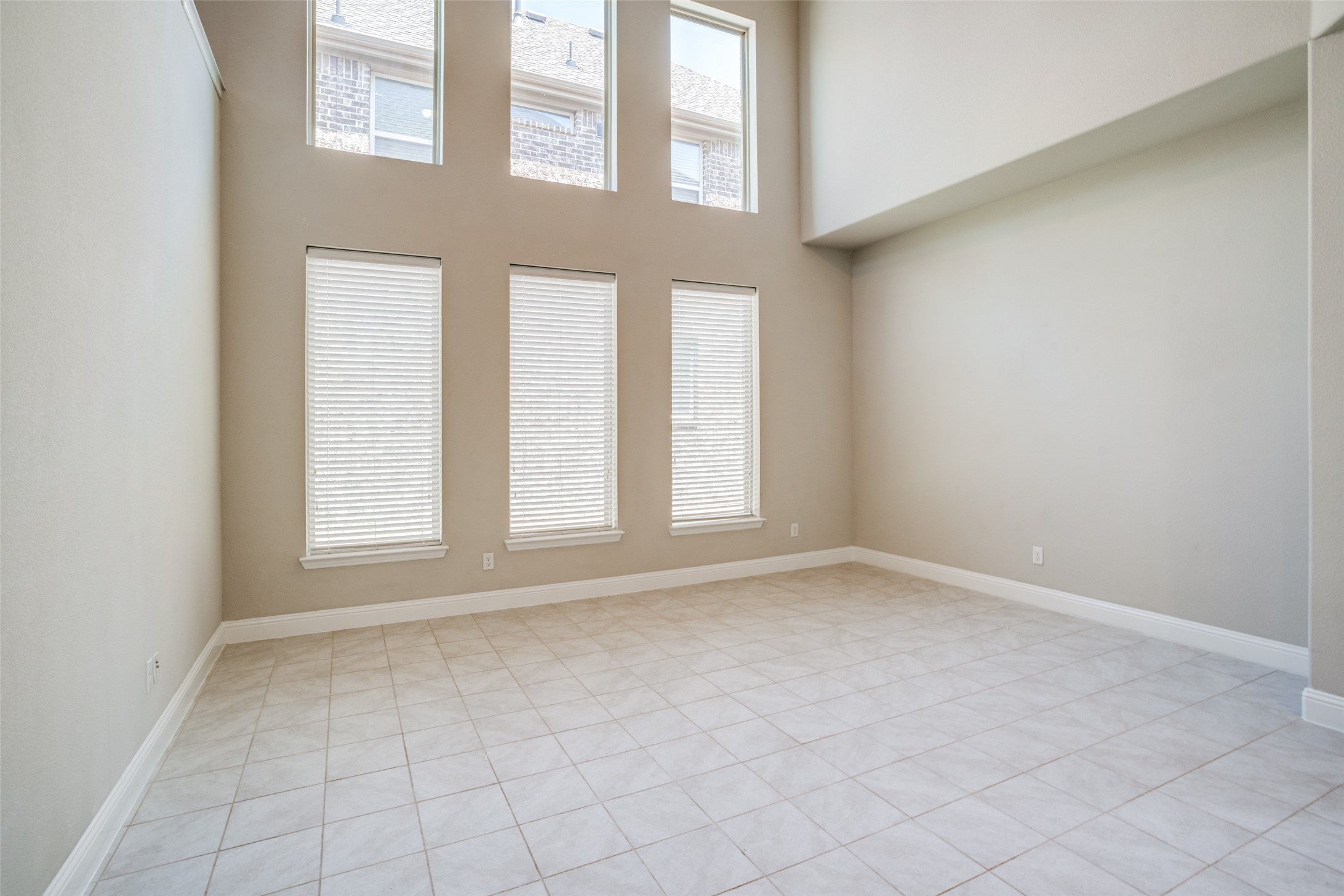 5405 Tuscarora Trail