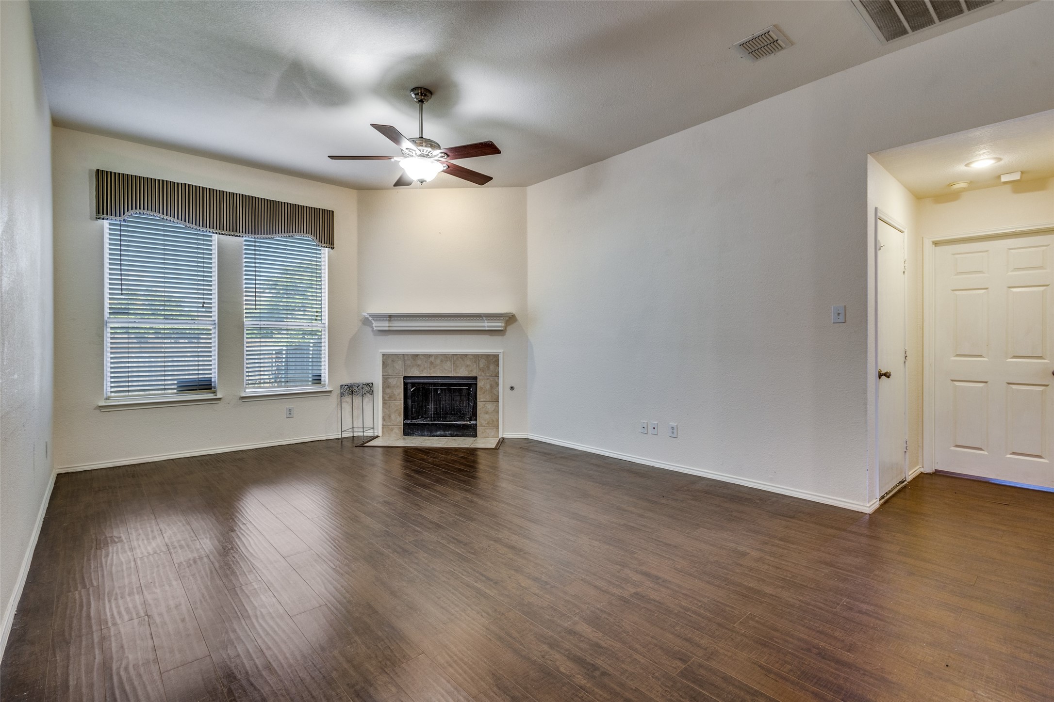 3113 Longleaf Drive