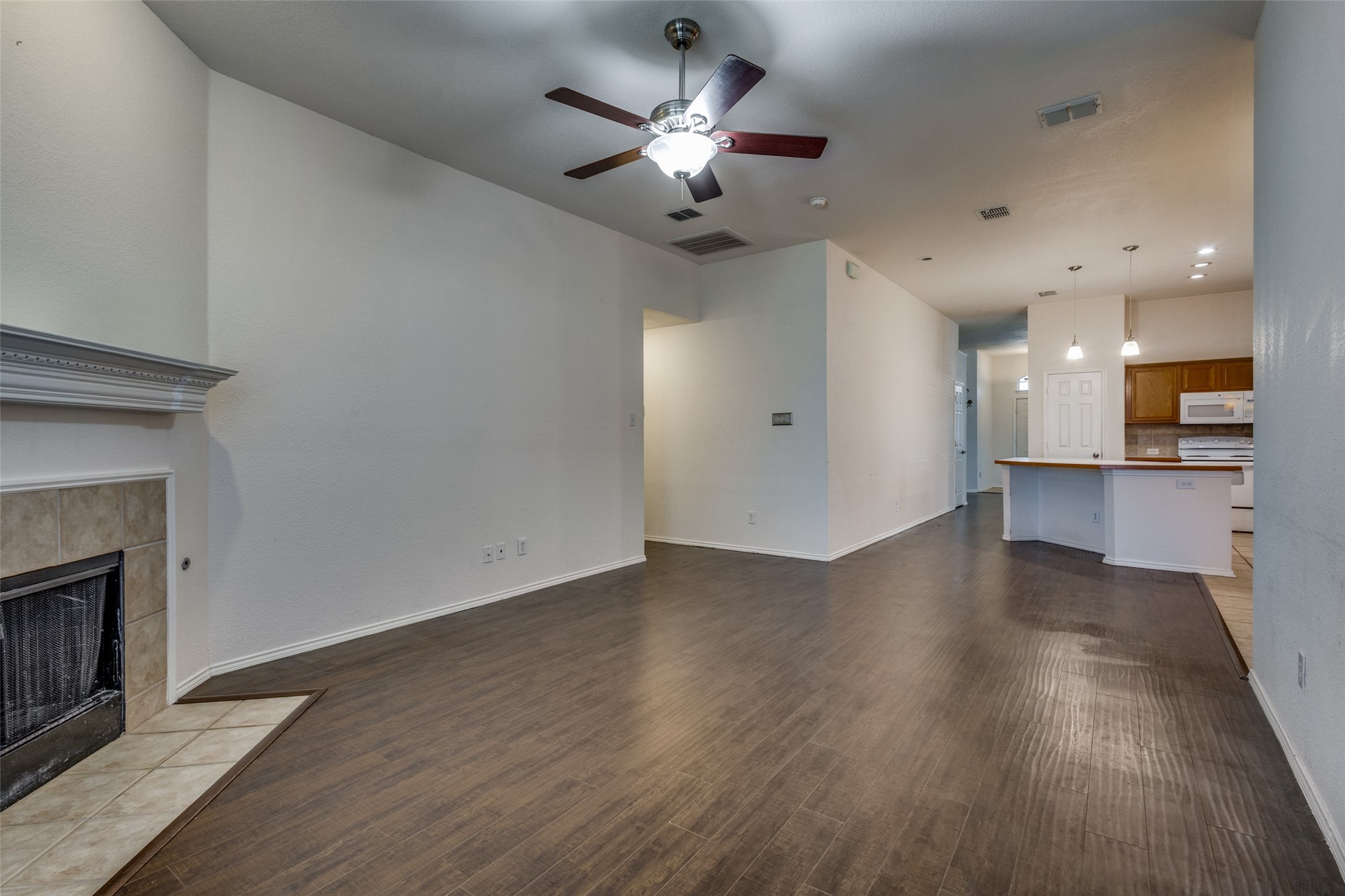 3113 Longleaf Drive
