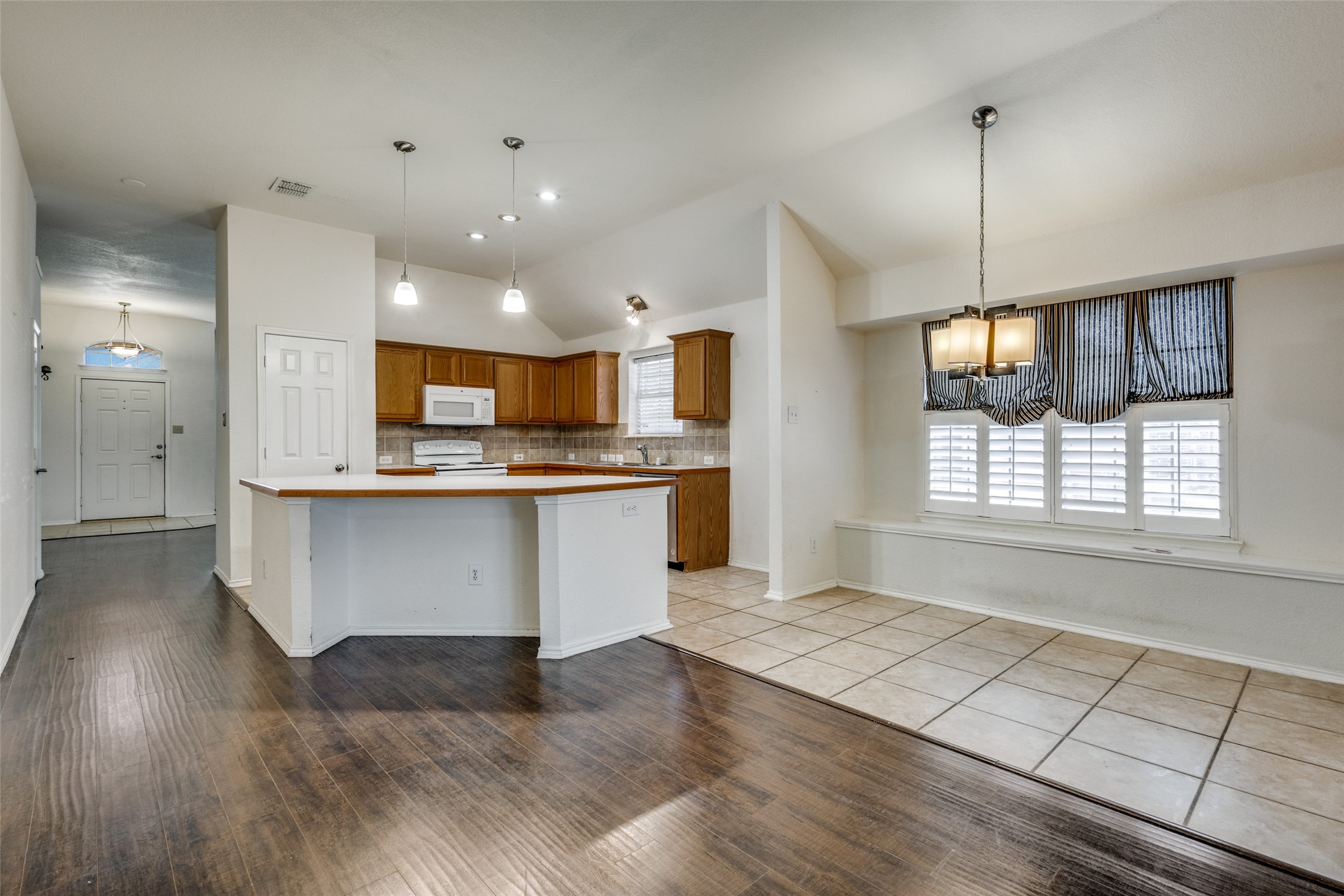 3113 Longleaf Drive