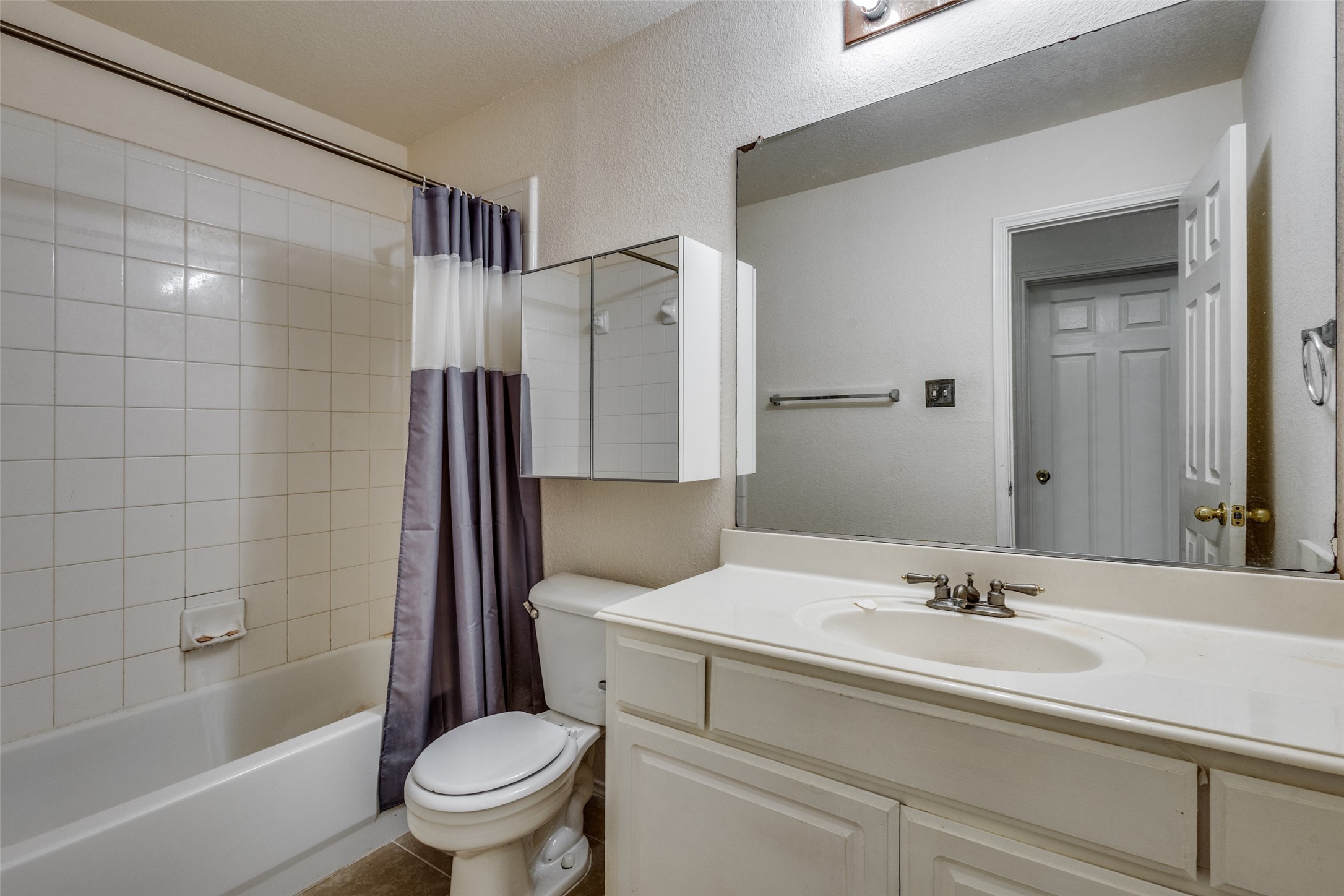 3113 Longleaf Drive