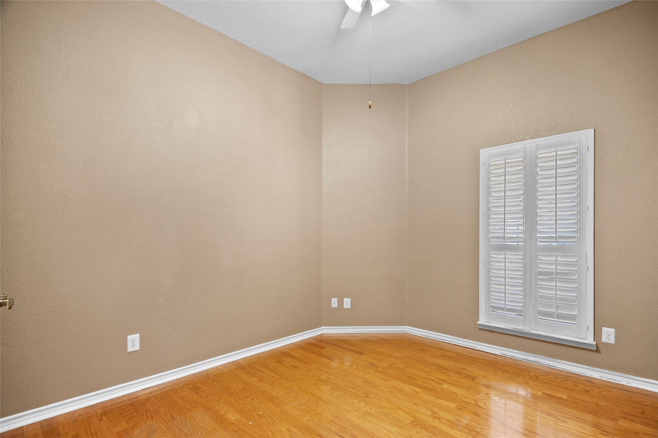 8108 Twin Oaks Drive