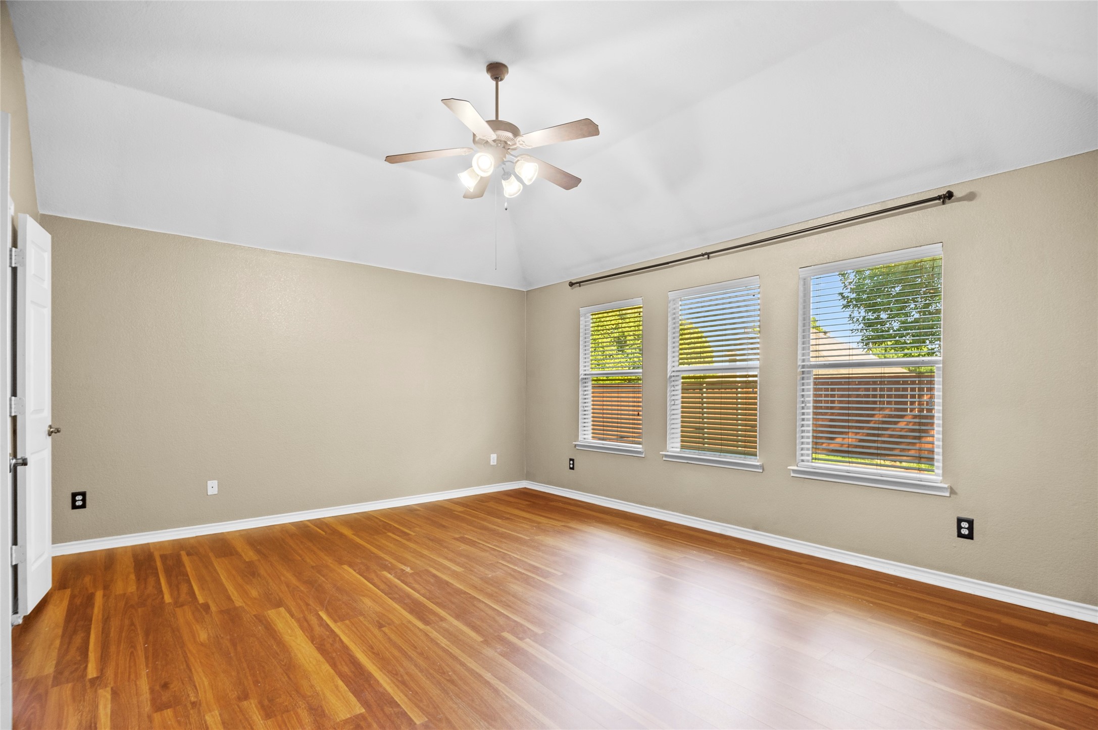 8108 Twin Oaks Drive