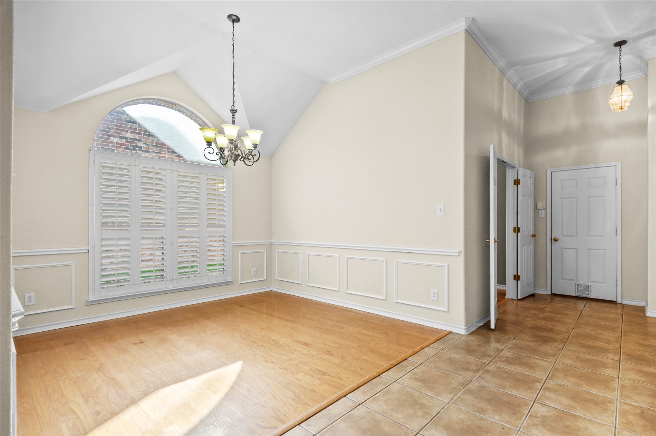 8108 Twin Oaks Drive