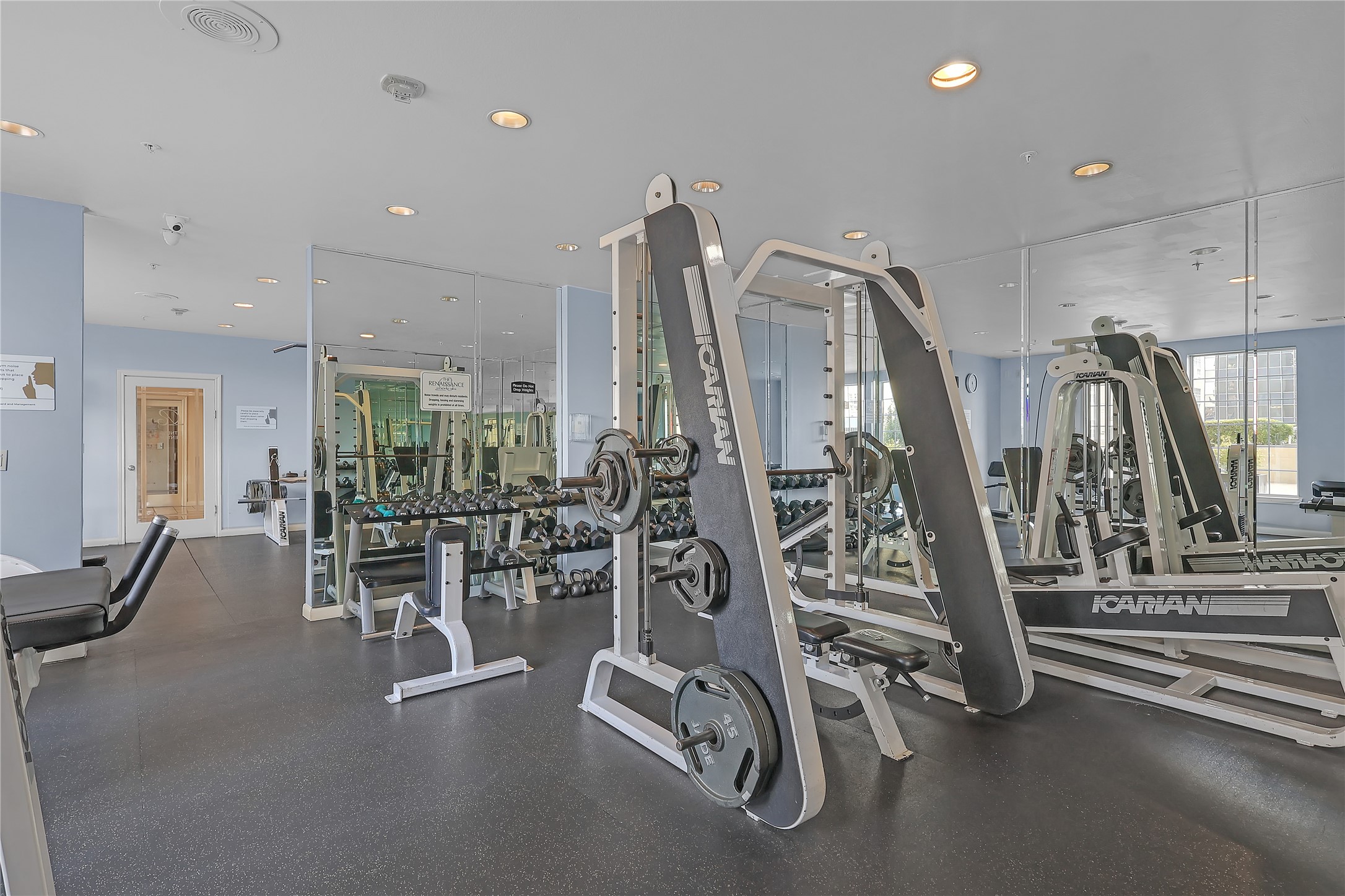 3225 Turtle Creek Boulevard 1042