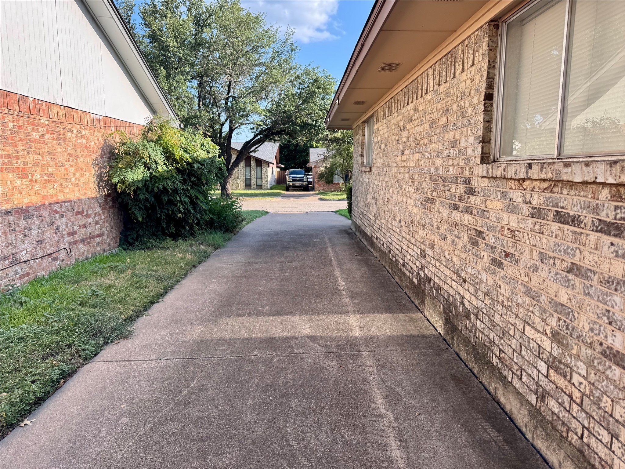 1113 Janell Drive