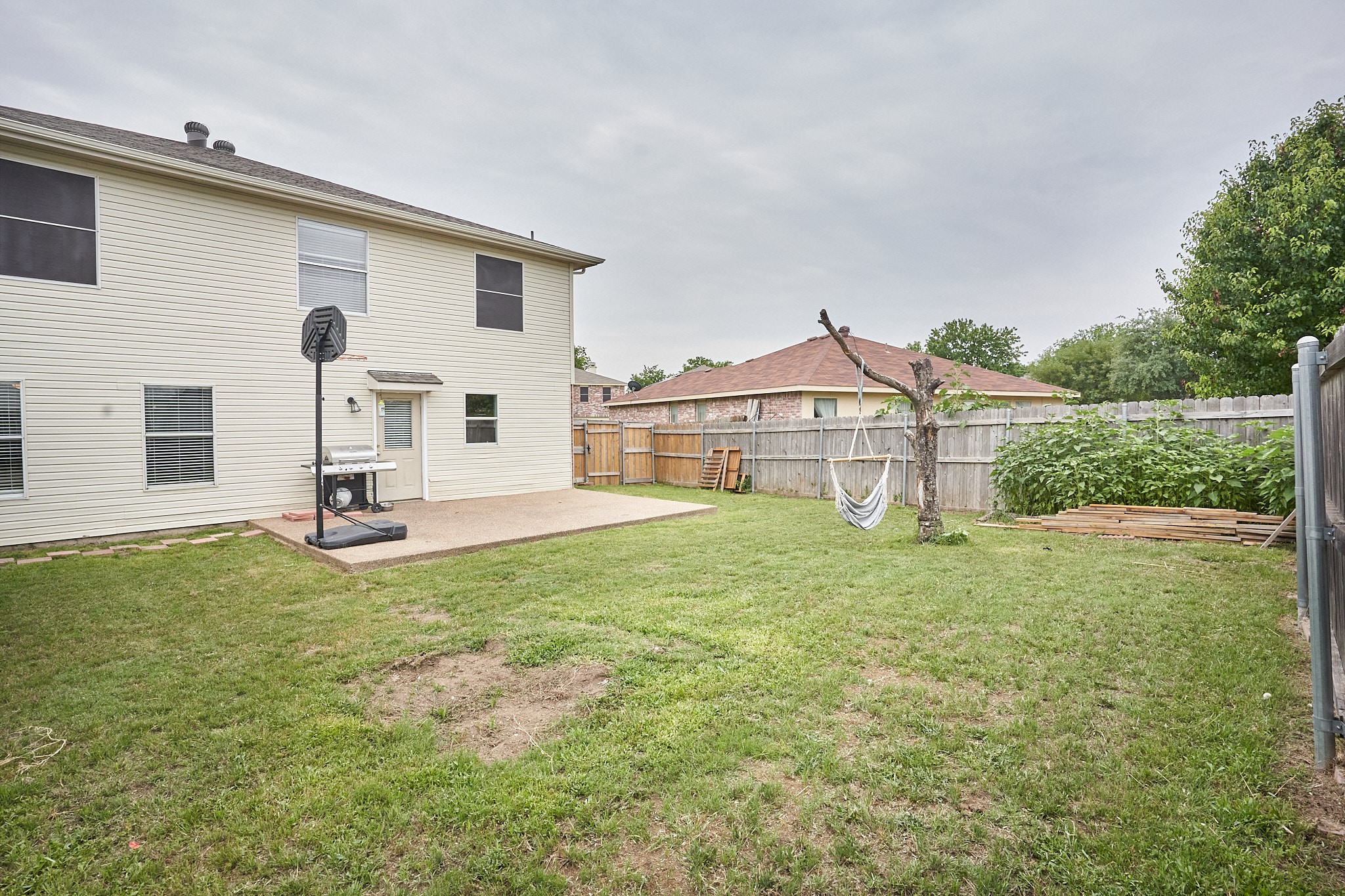 2405 Chestnut Drive