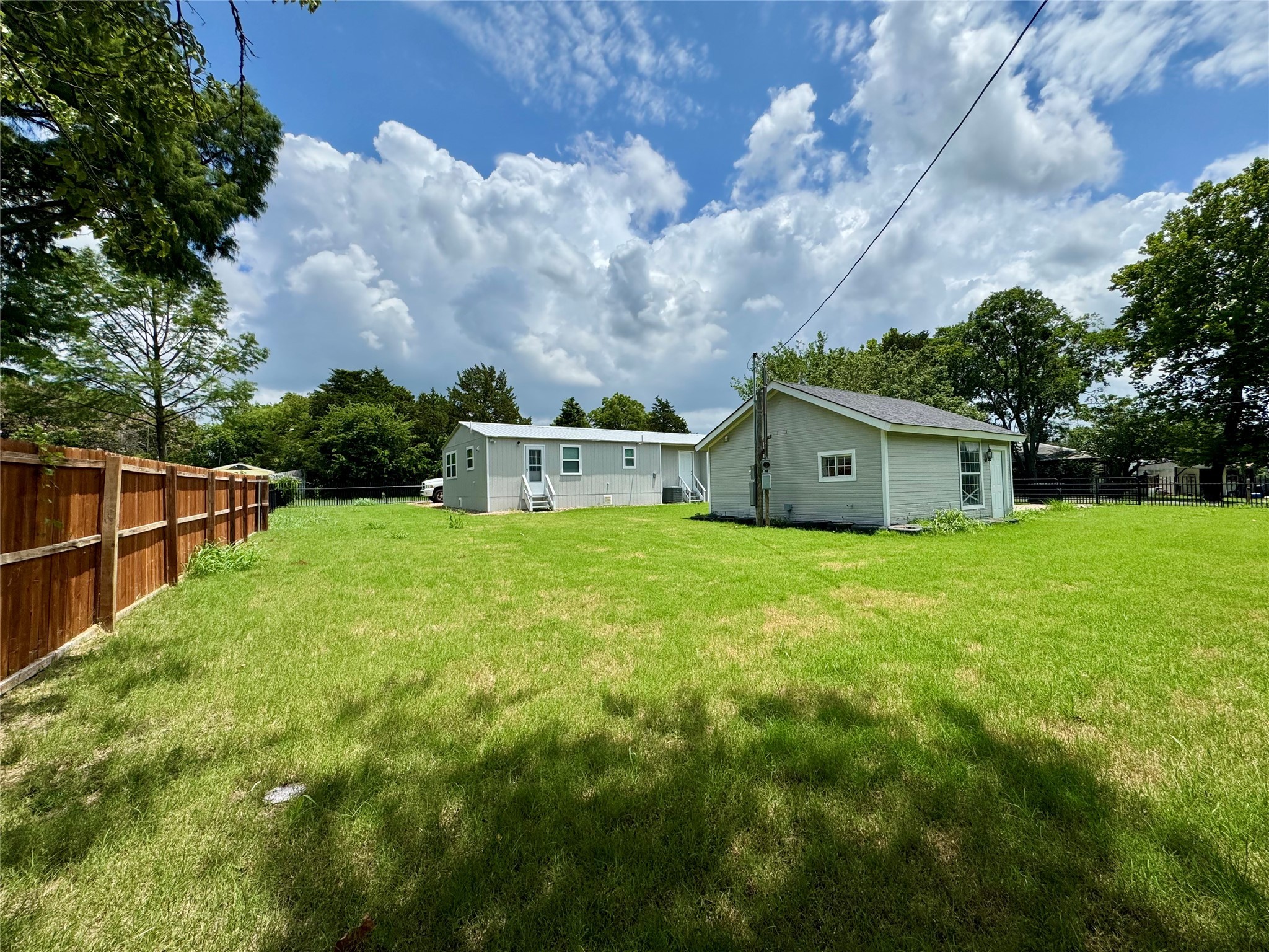 5777 County Road 927