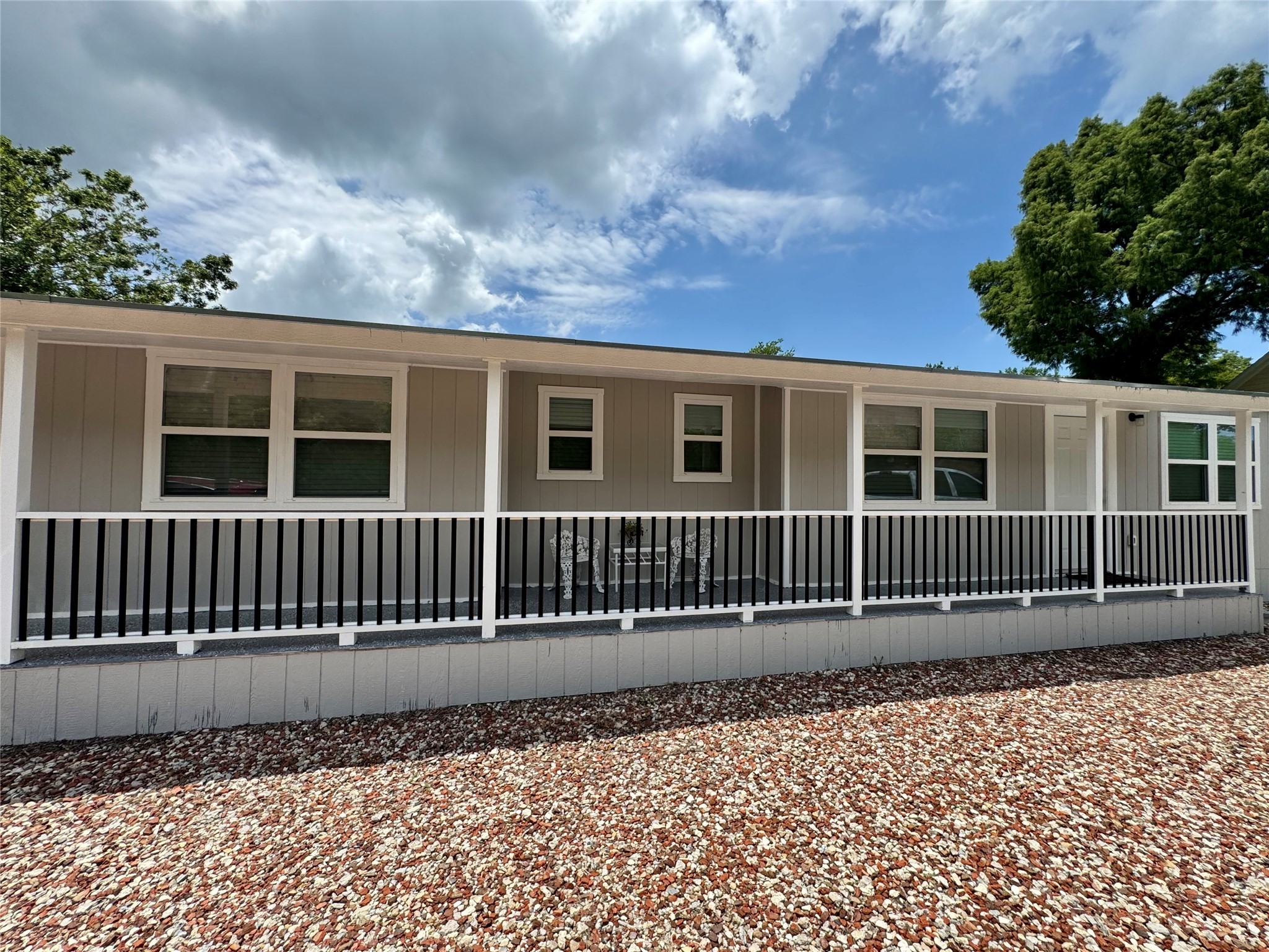 5777 County Road 927