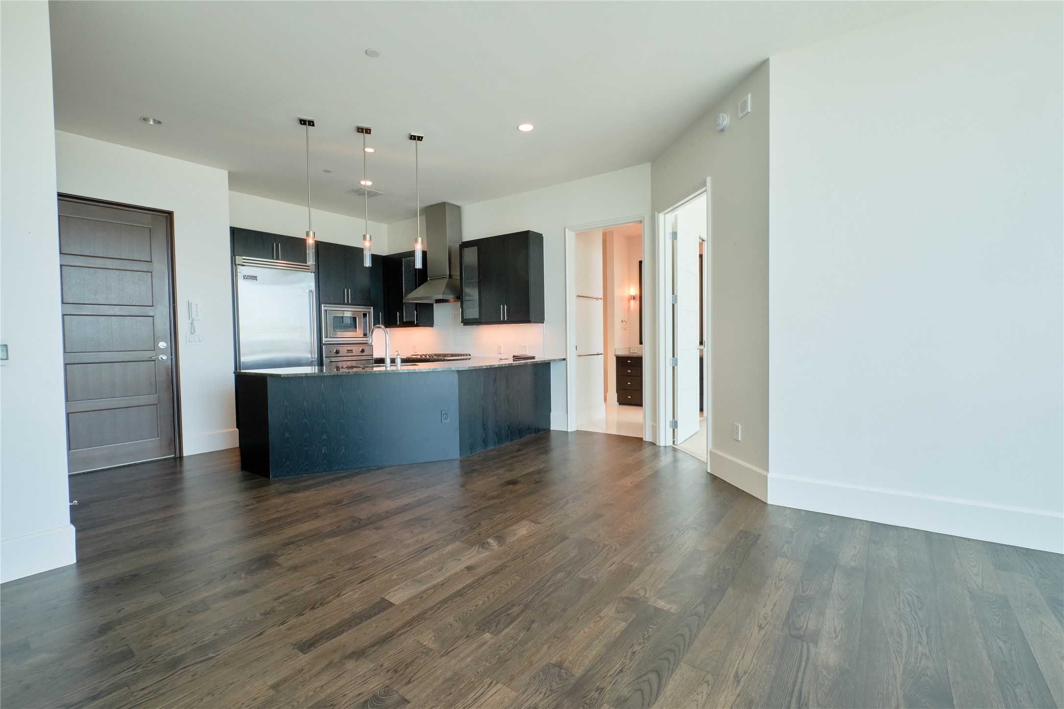 1301 Throckmorton Street 2106