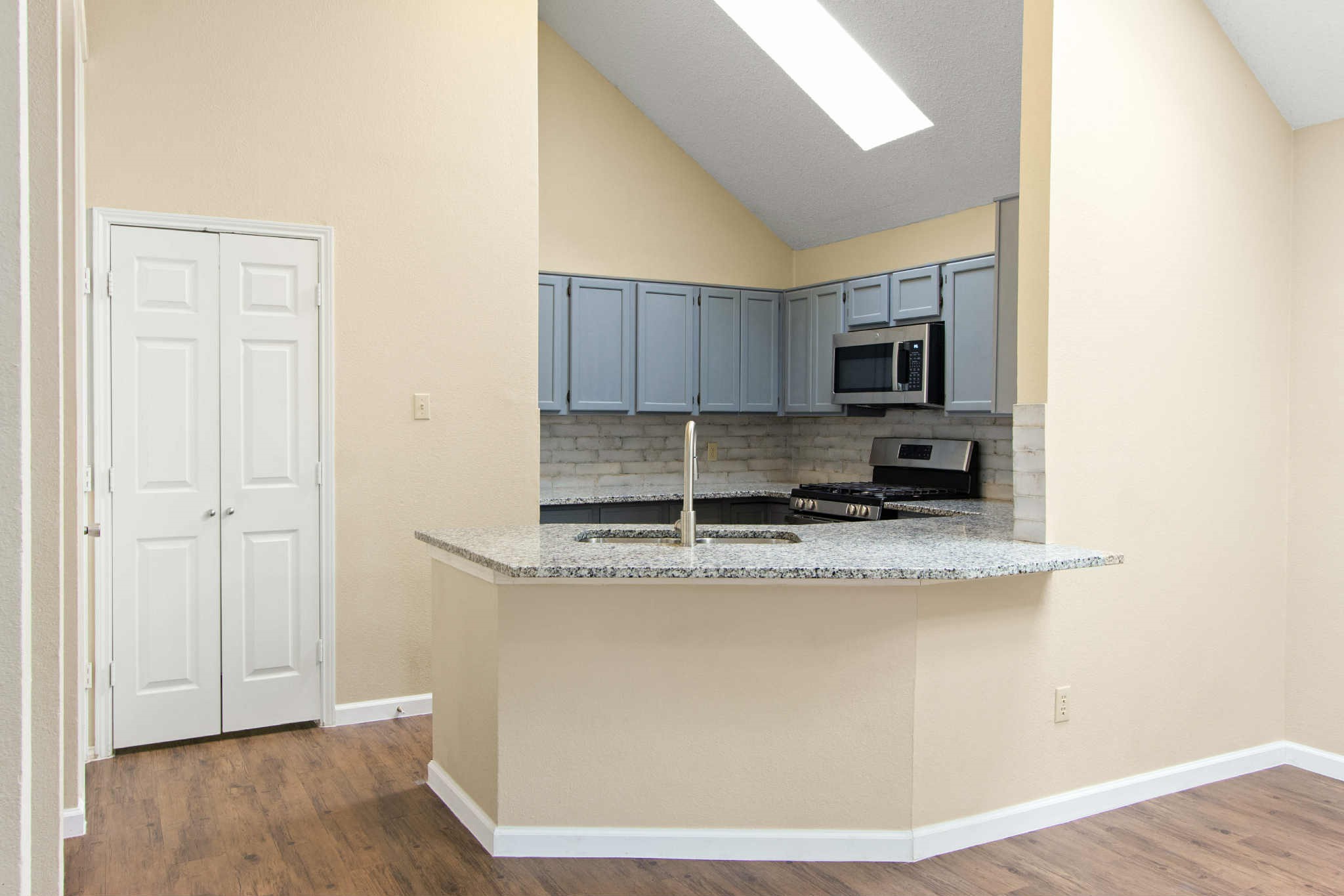 6510 White Oak Drive