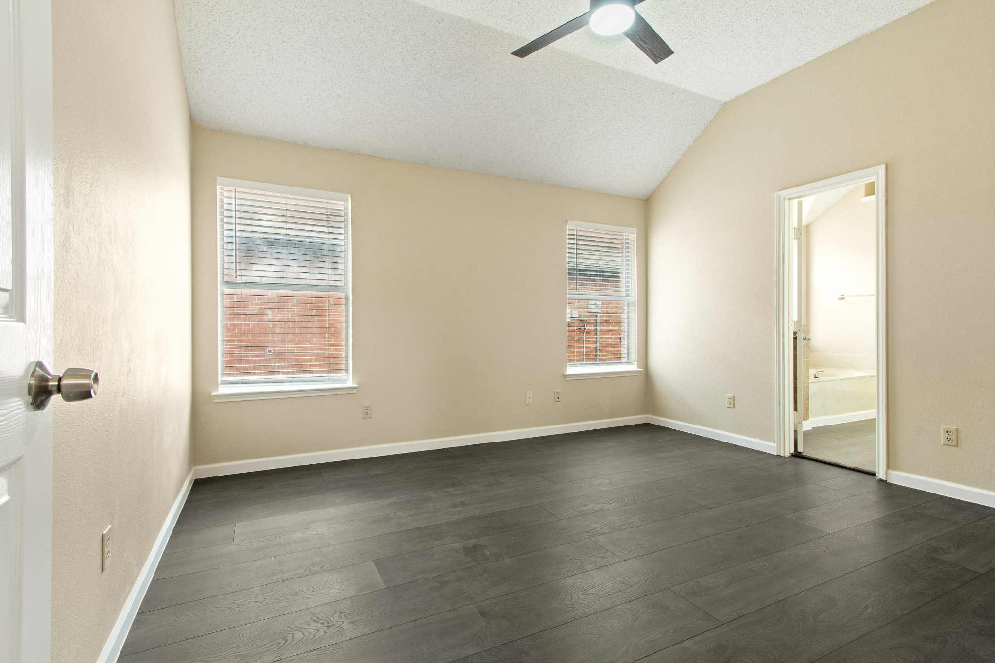 6510 White Oak Drive