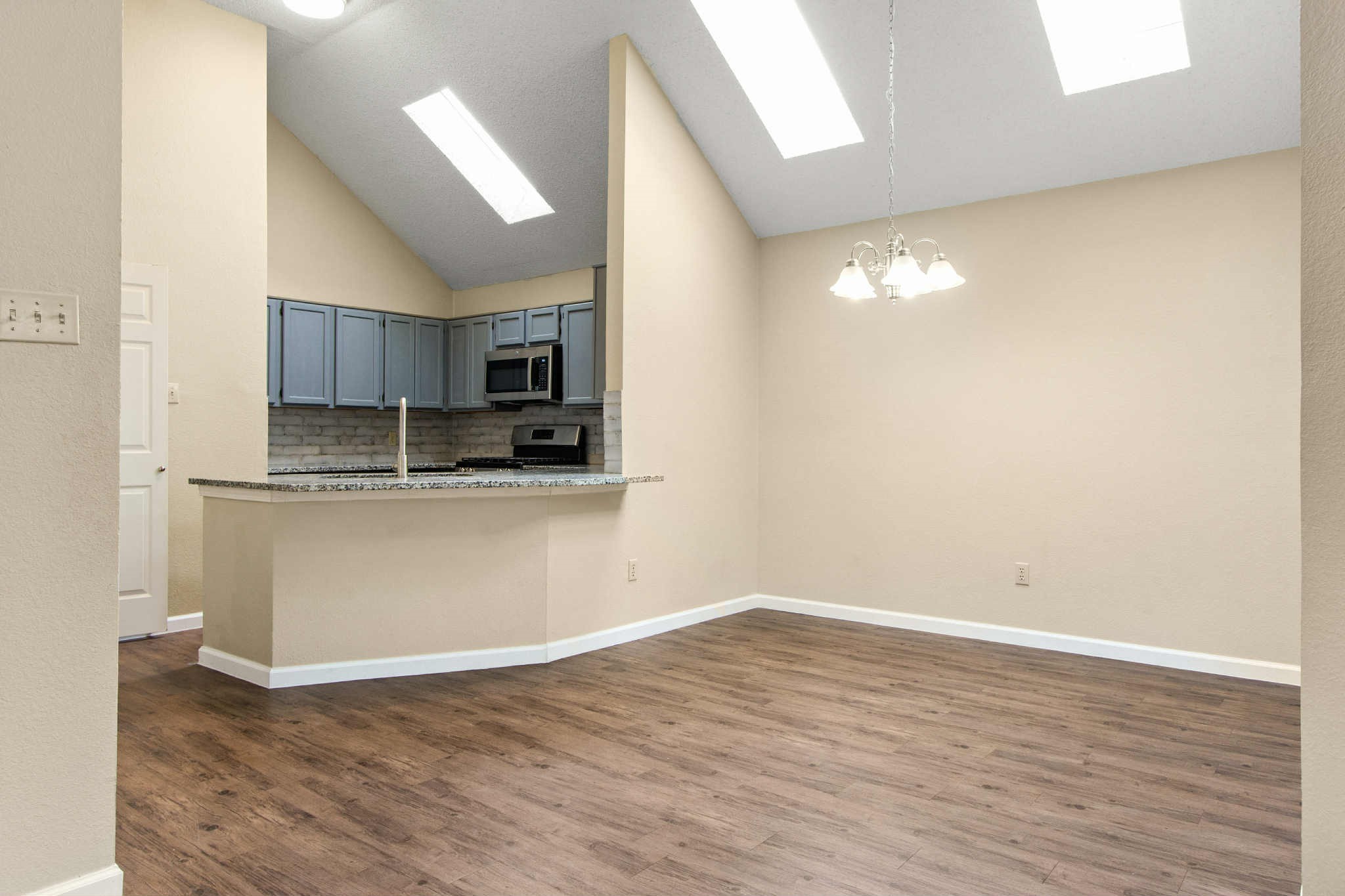 6510 White Oak Drive