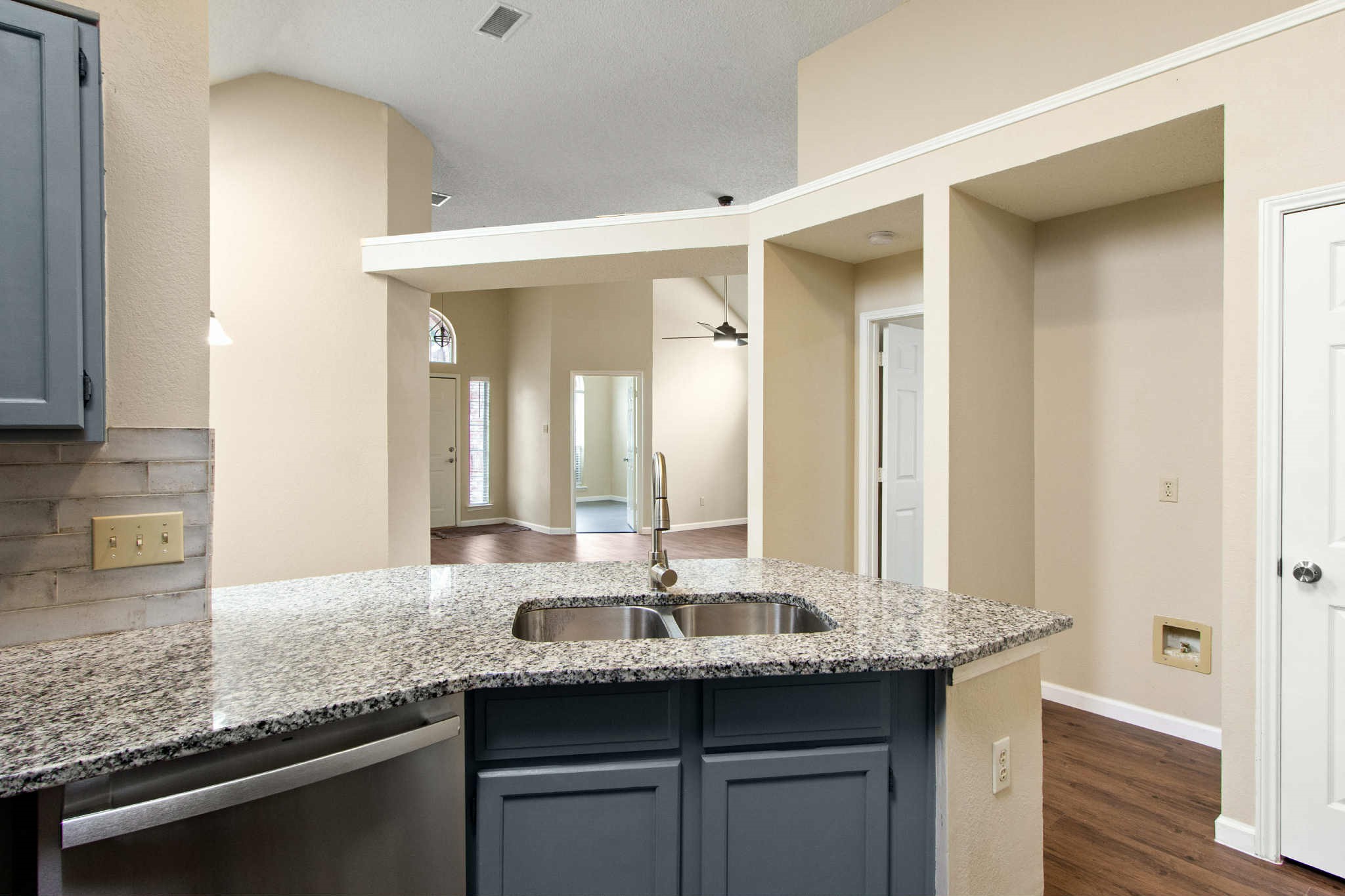 6510 White Oak Drive