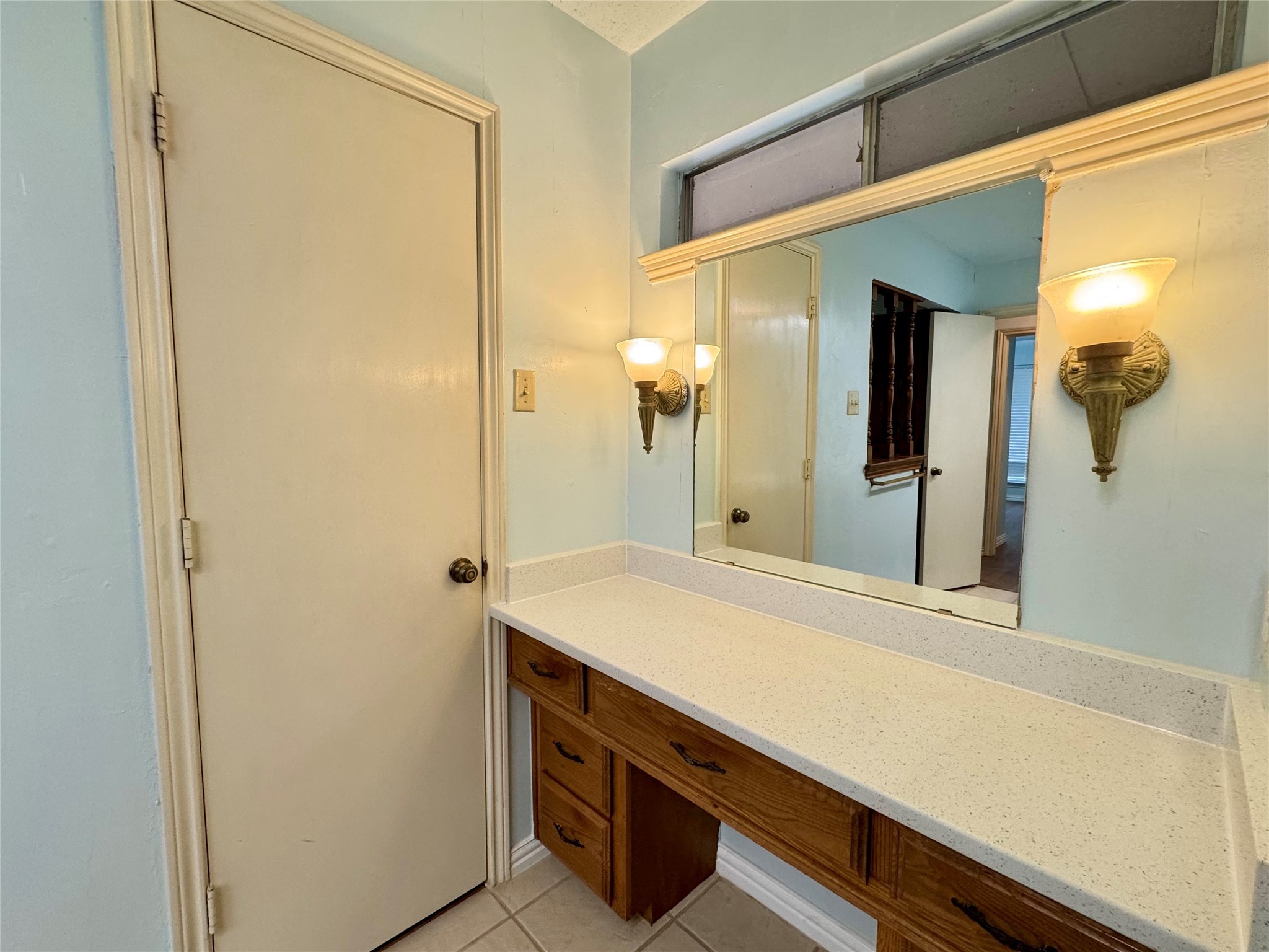 1925 Glen Hill Drive