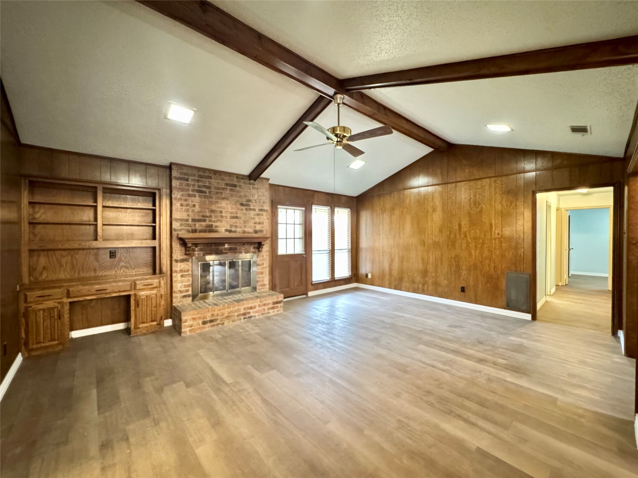 1925 Glen Hill Drive