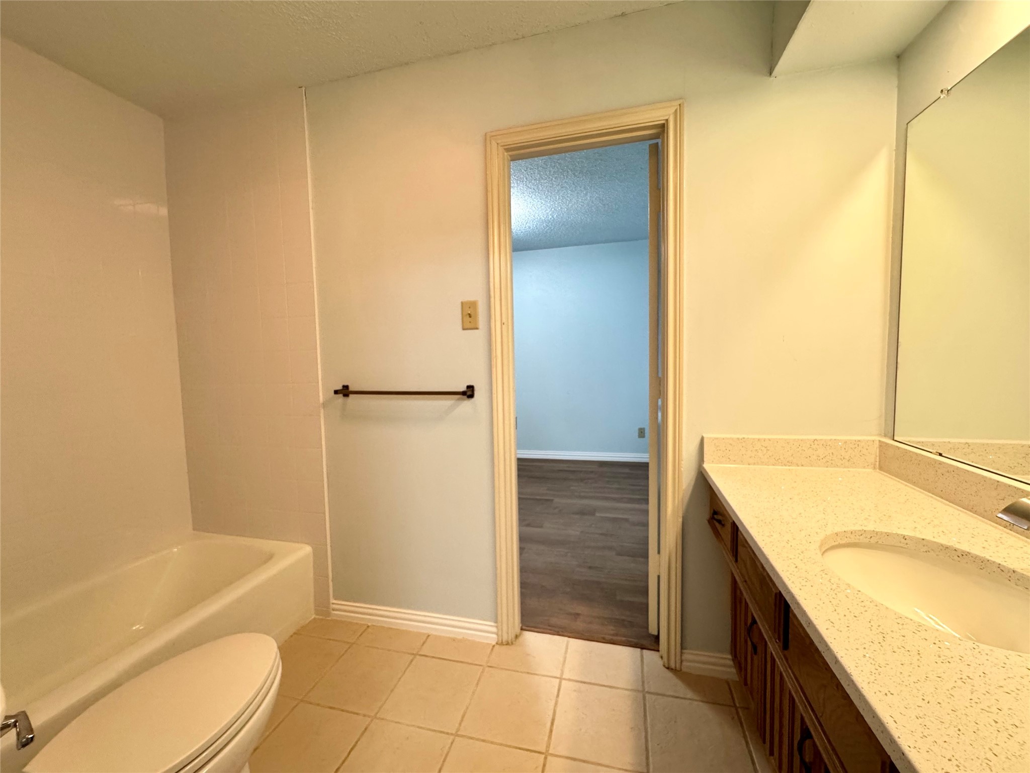 1925 Glen Hill Drive