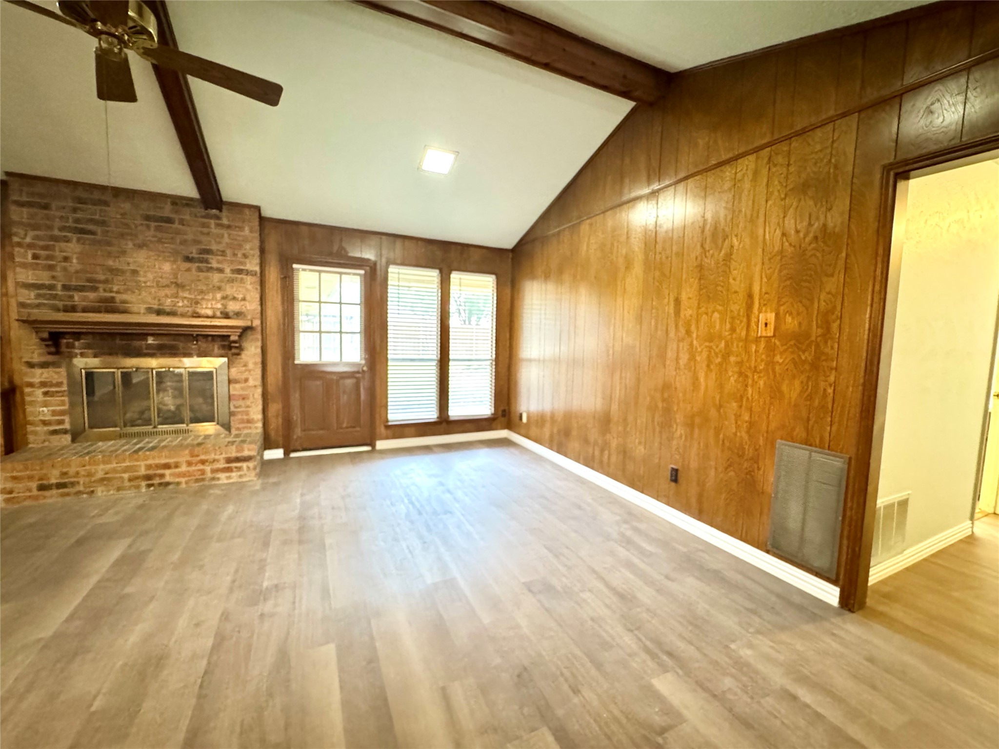 1925 Glen Hill Drive