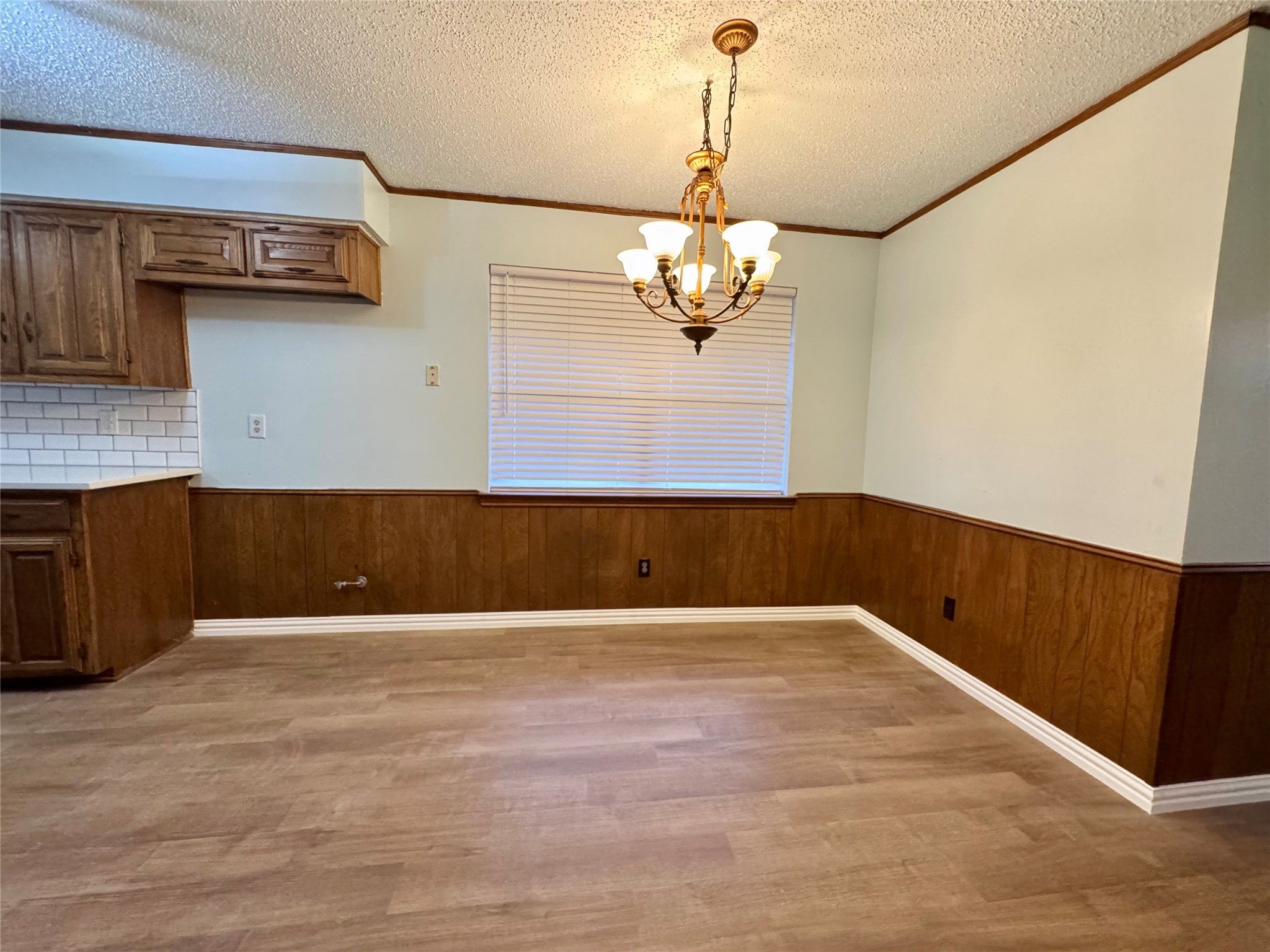 1925 Glen Hill Drive