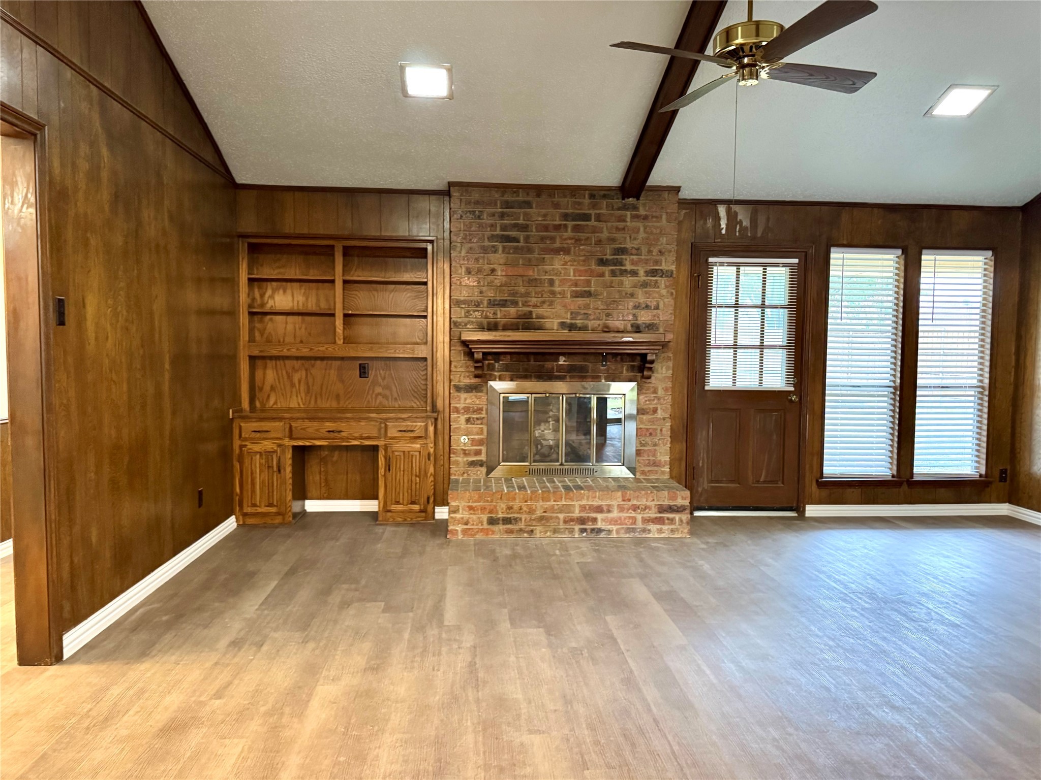 1925 Glen Hill Drive