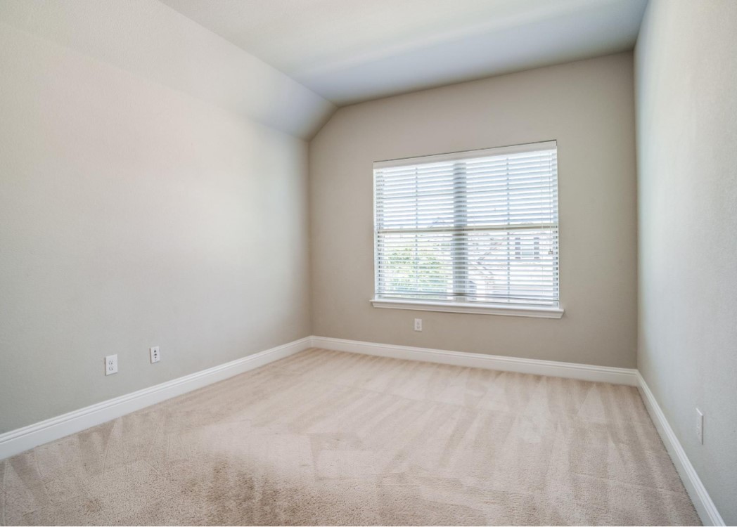 5405 Tuscarora Trail