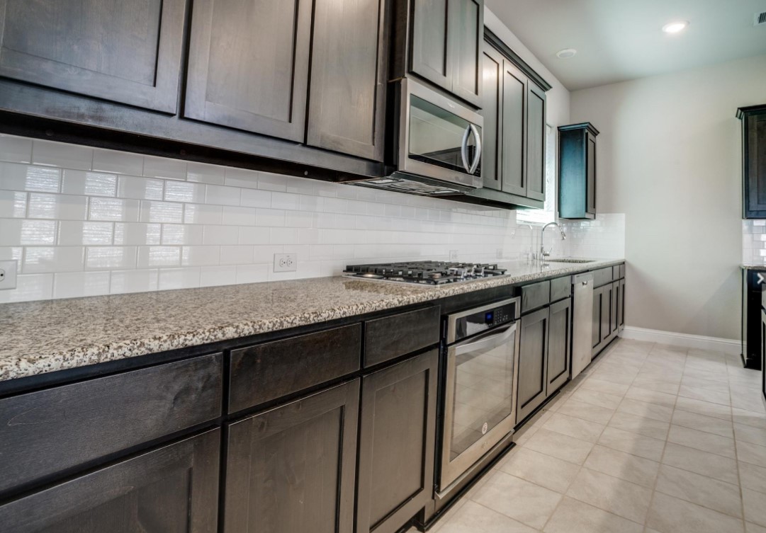 5405 Tuscarora Trail