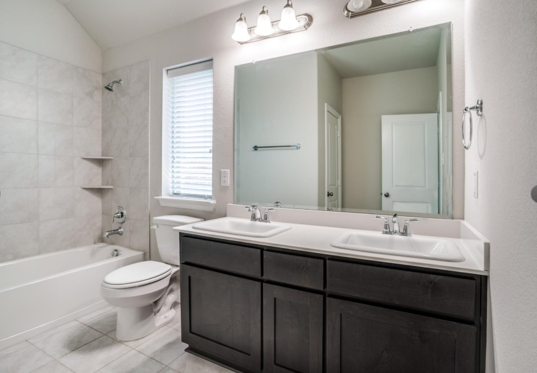 5405 Tuscarora Trail