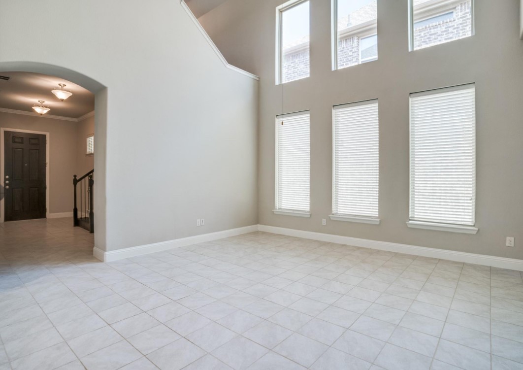 5405 Tuscarora Trail