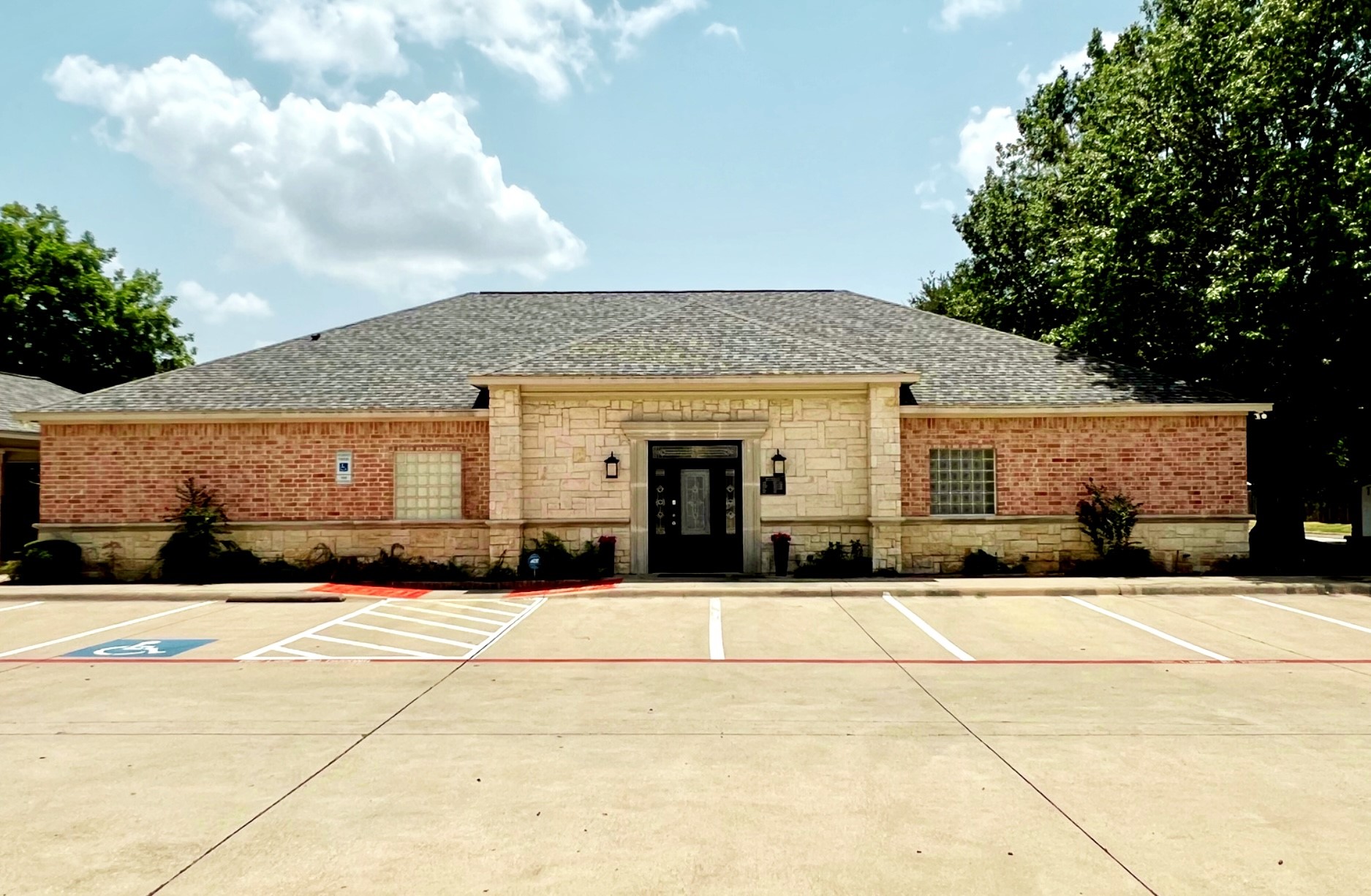 2905 Medlin Drive