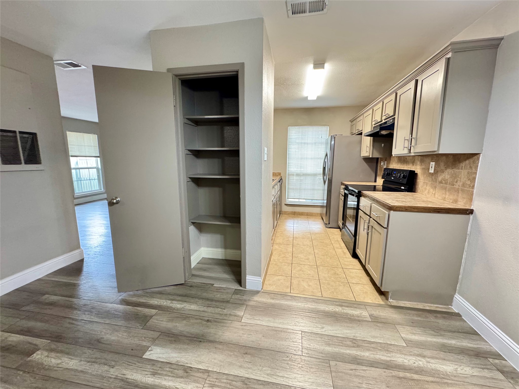 5981 Arapaho Road 303