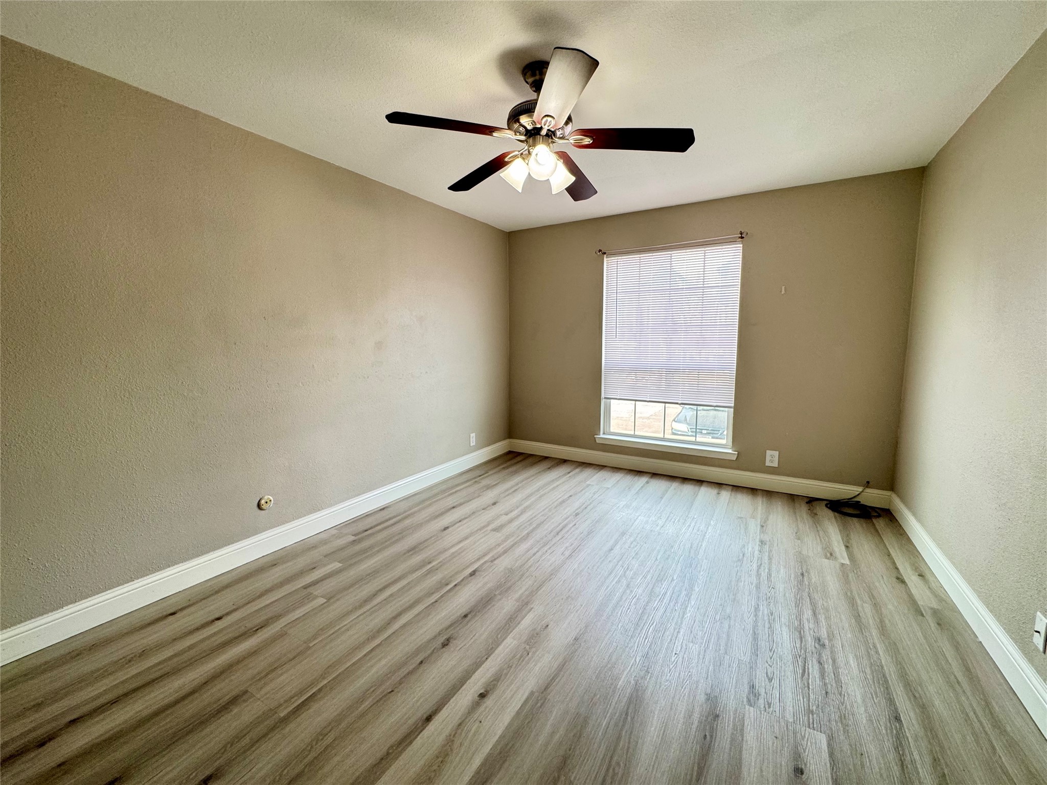 5981 Arapaho Road 303
