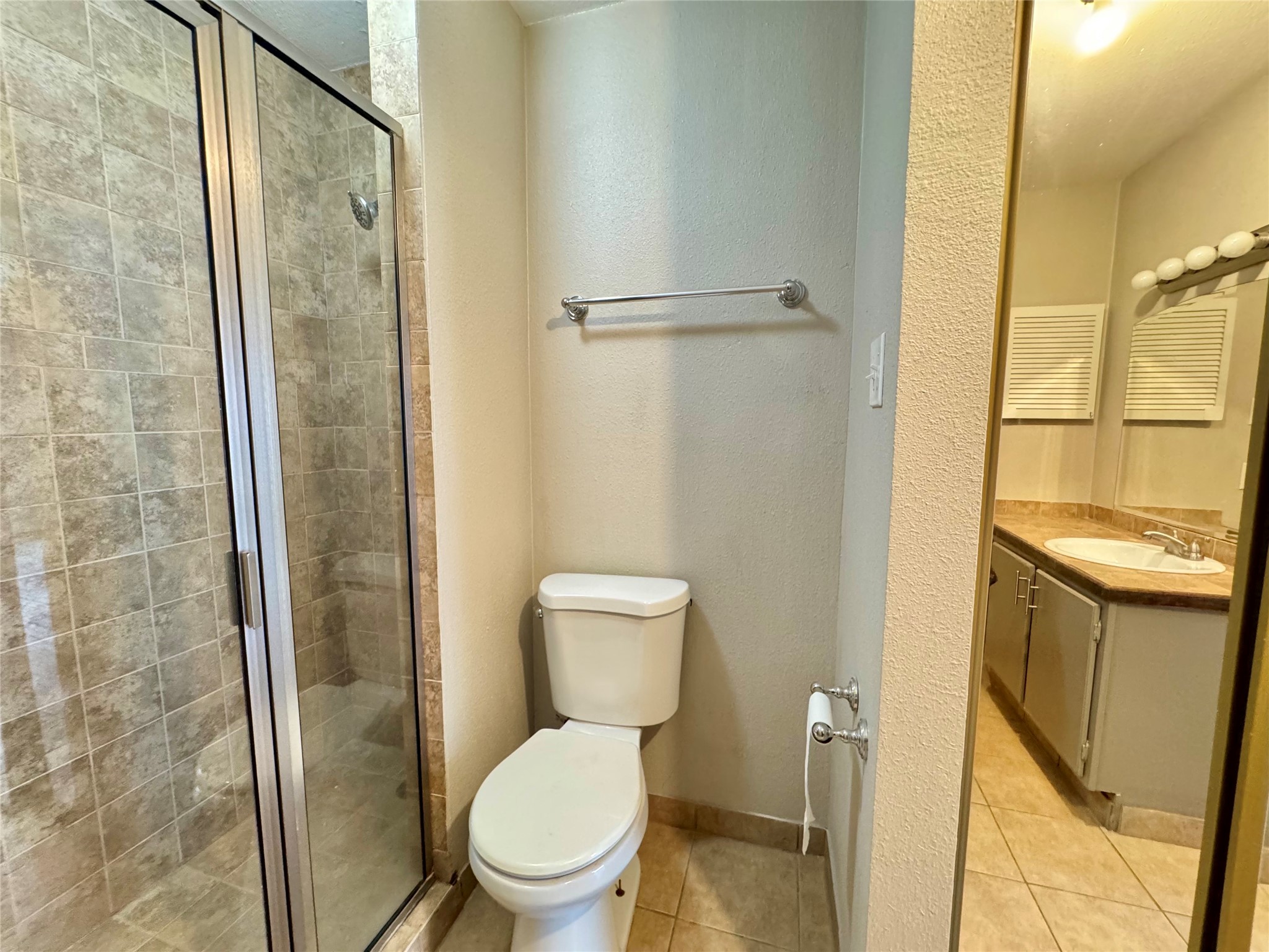 5981 Arapaho Road 303