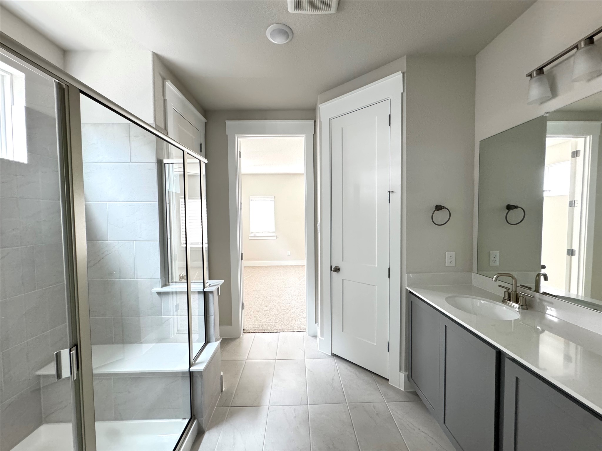 805 Meadowcrest Drive