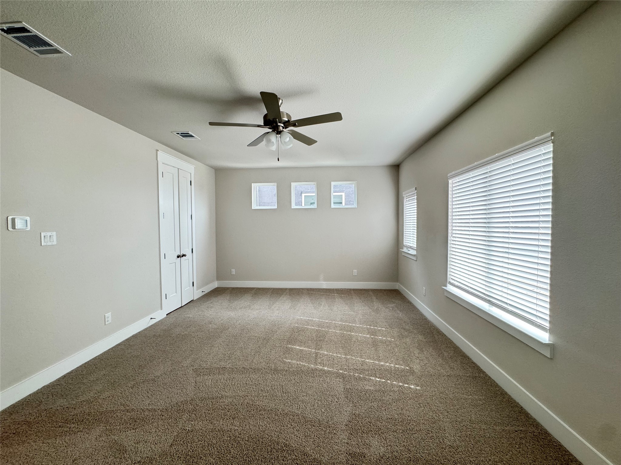 805 Meadowcrest Drive