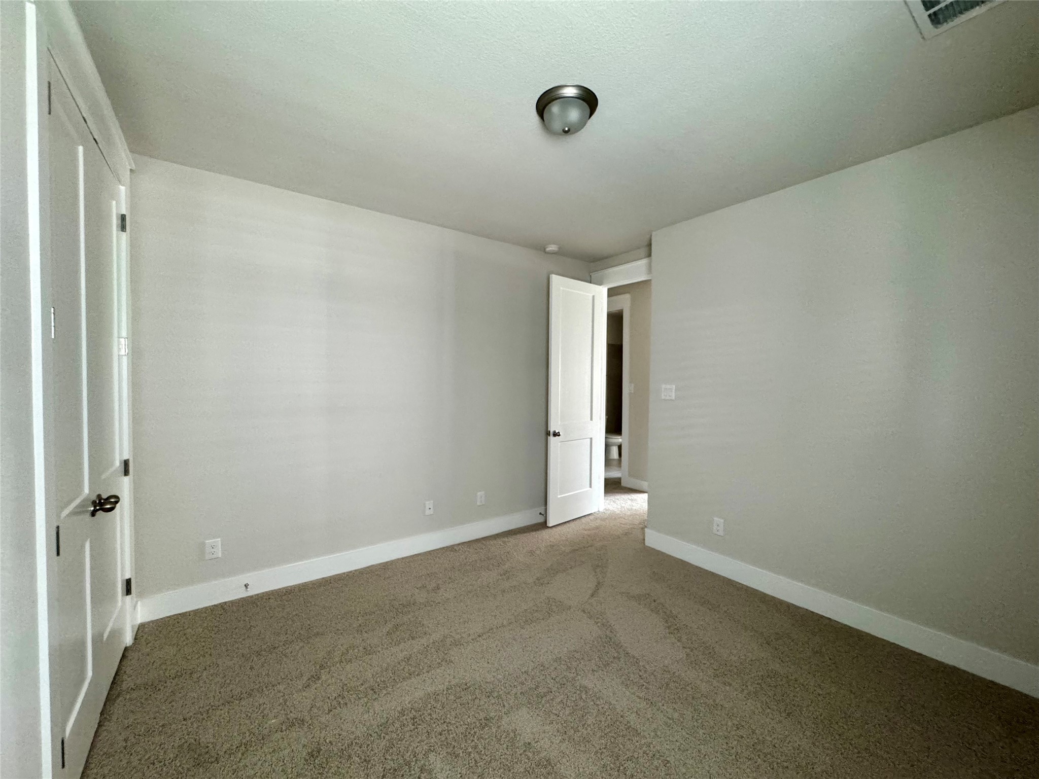 805 Meadowcrest Drive