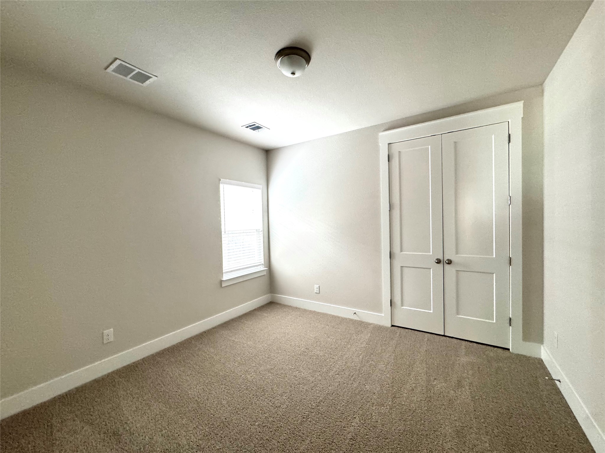 805 Meadowcrest Drive