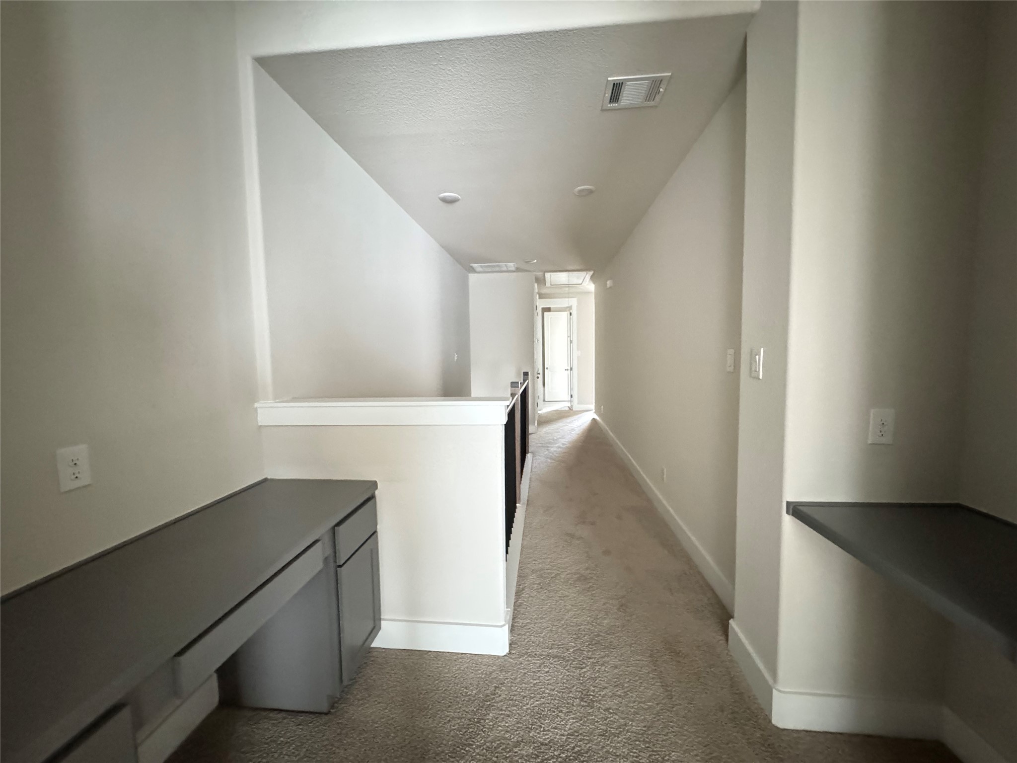 805 Meadowcrest Drive