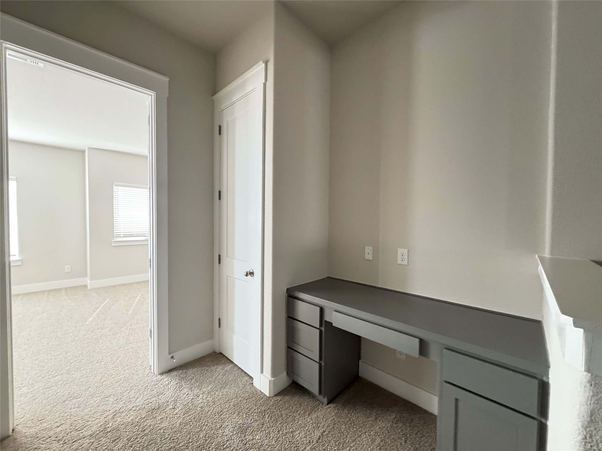 805 Meadowcrest Drive