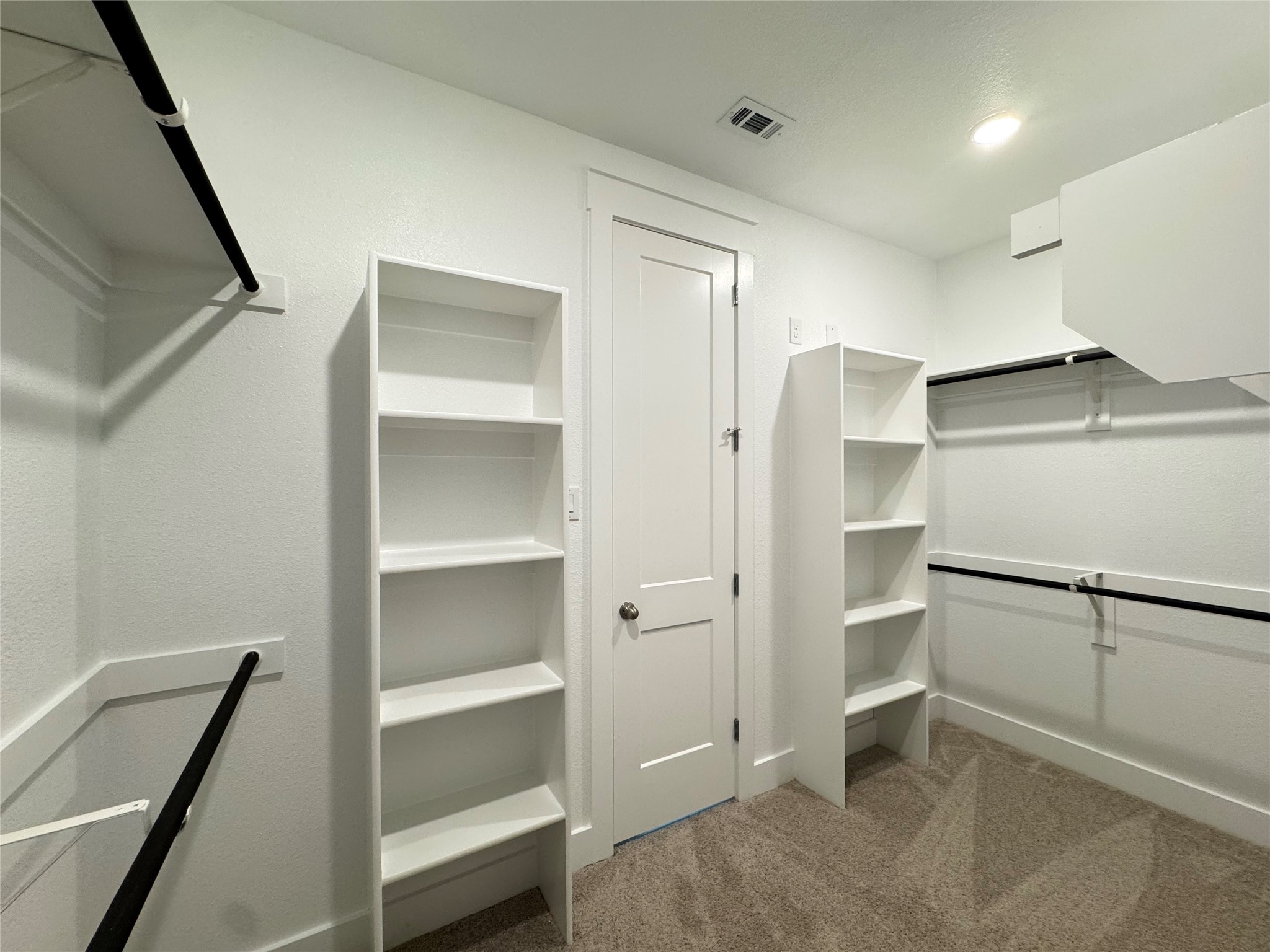 805 Meadowcrest Drive