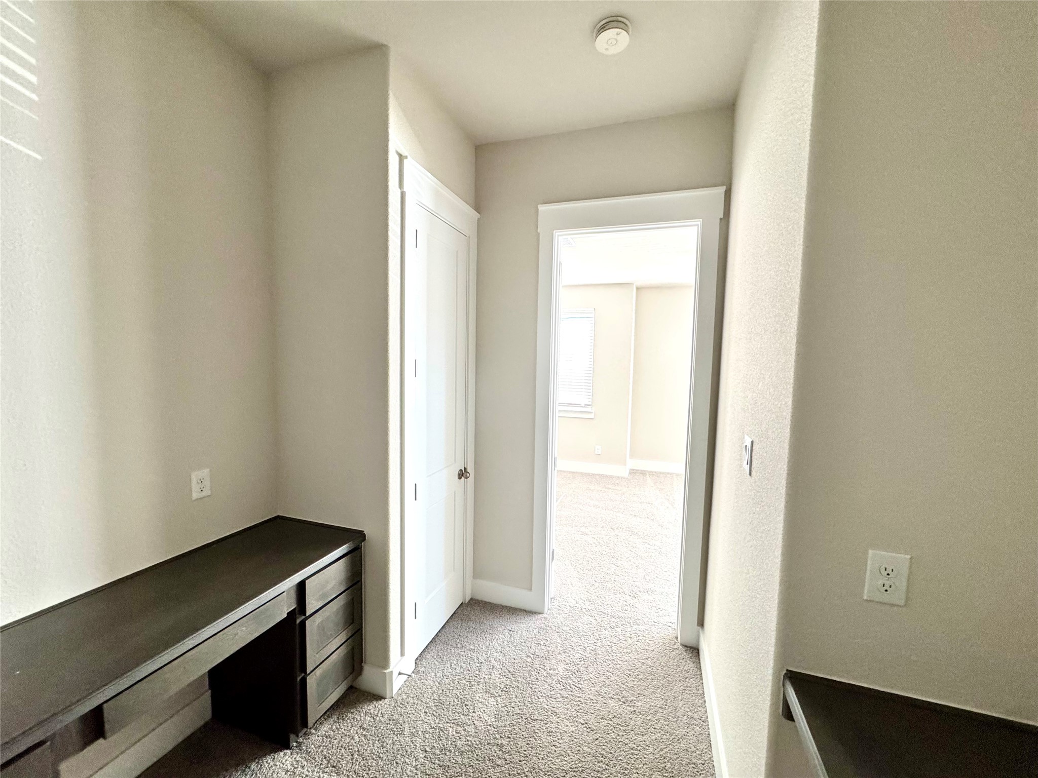 809 Meadowcrest Drive