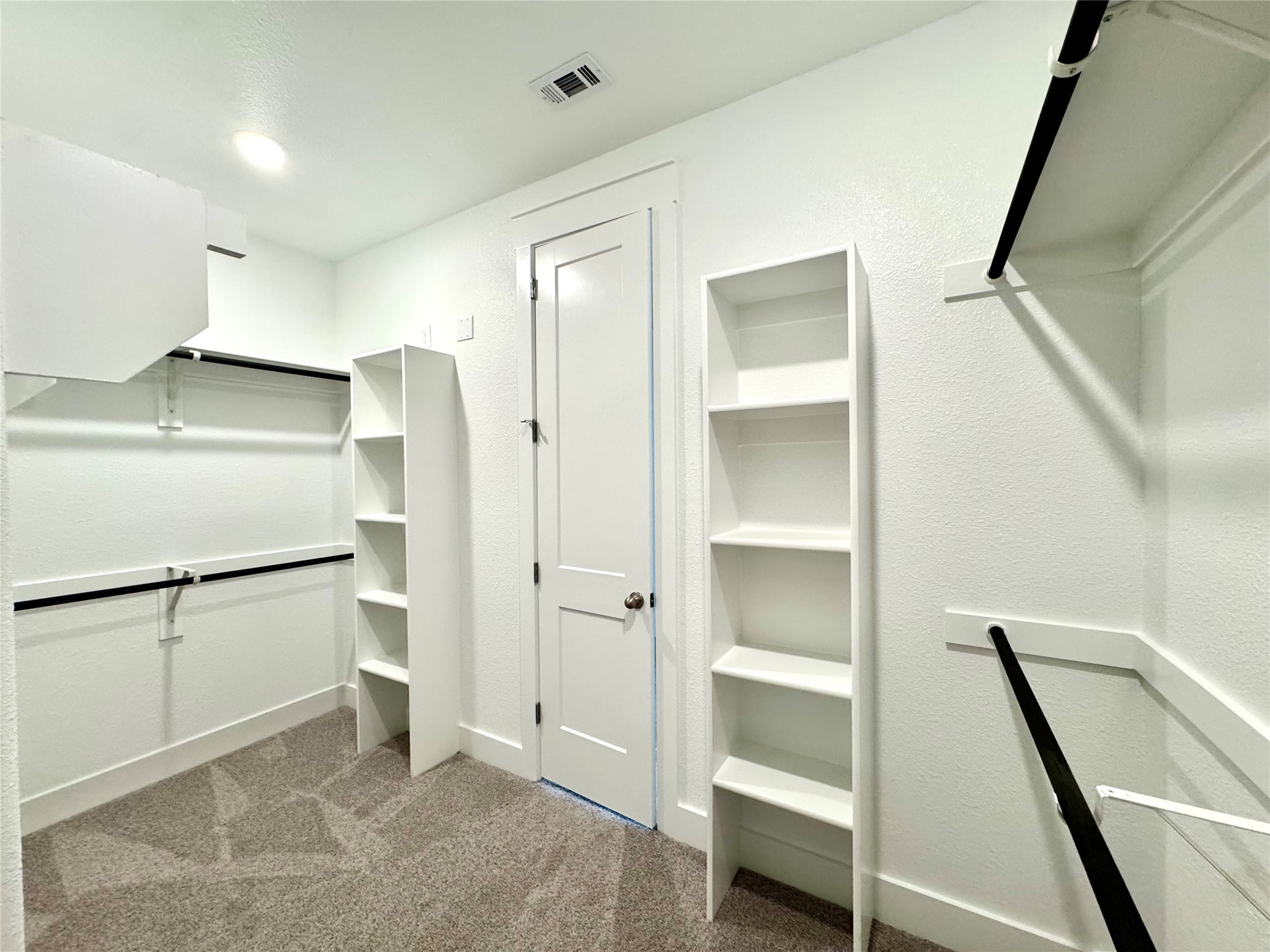 809 Meadowcrest Drive